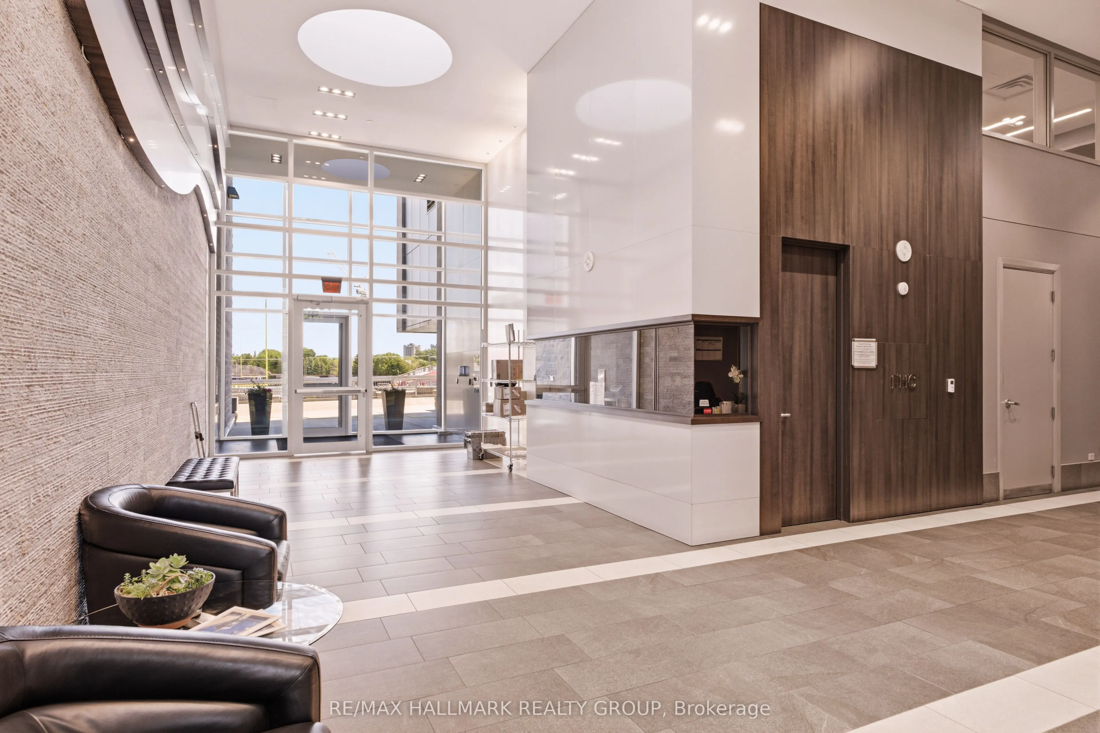 1035 Bank Street #1205
