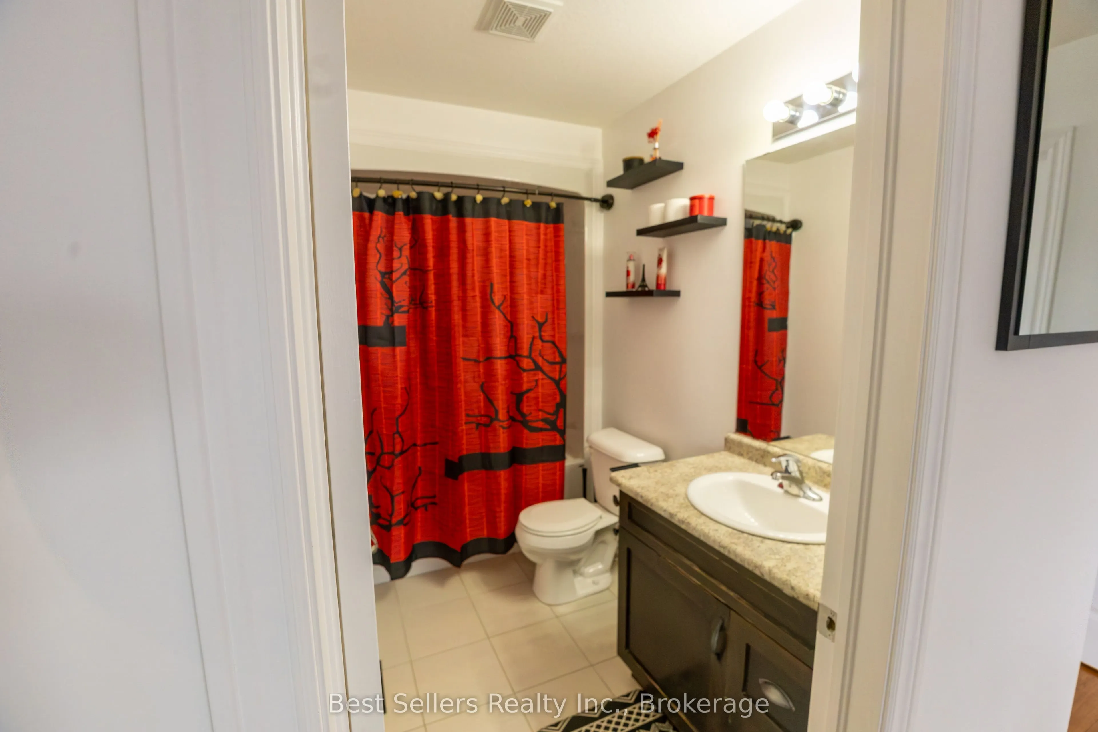 214 Cardinal Crescent