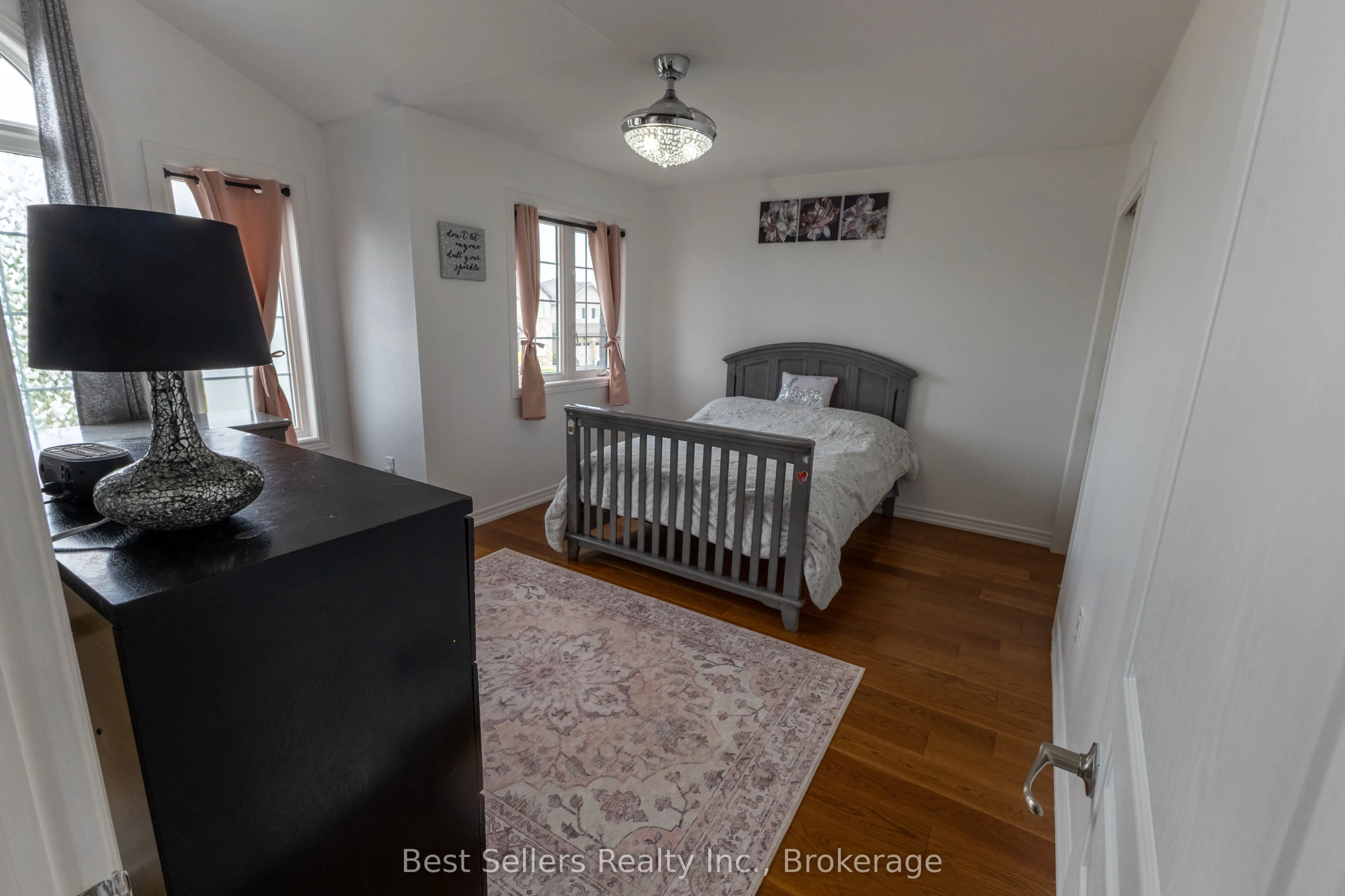 214 Cardinal Crescent