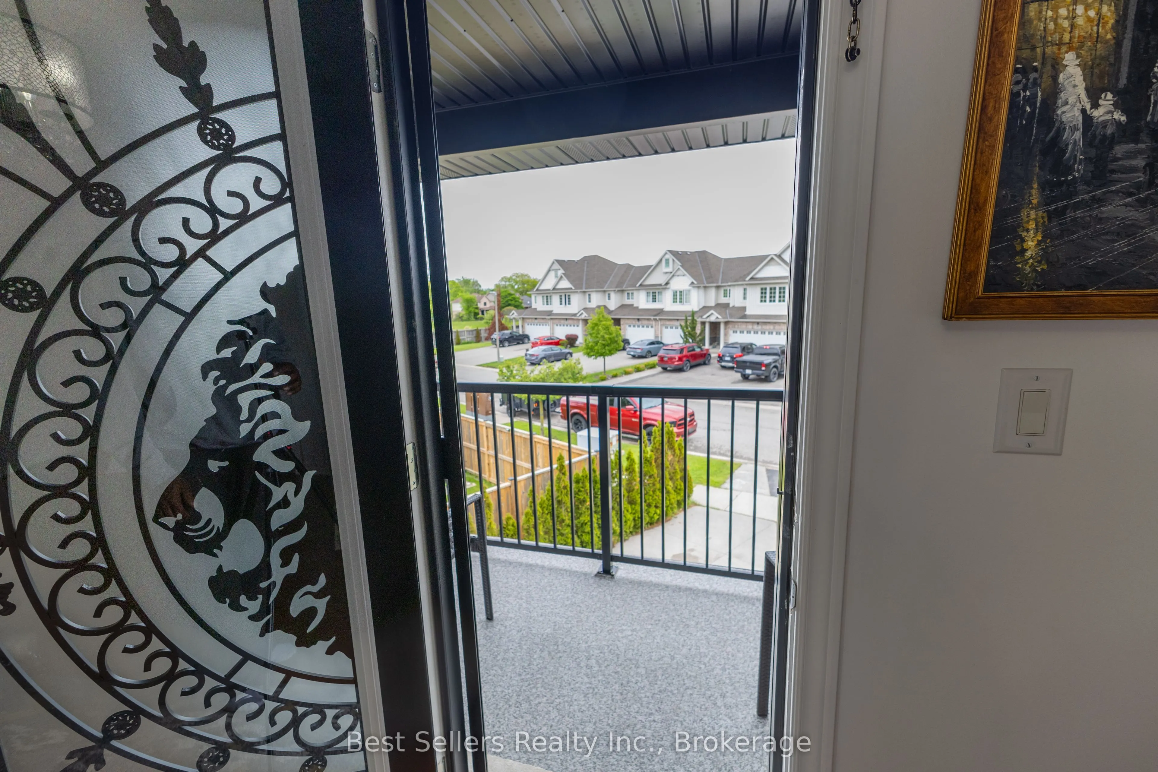 214 Cardinal Crescent