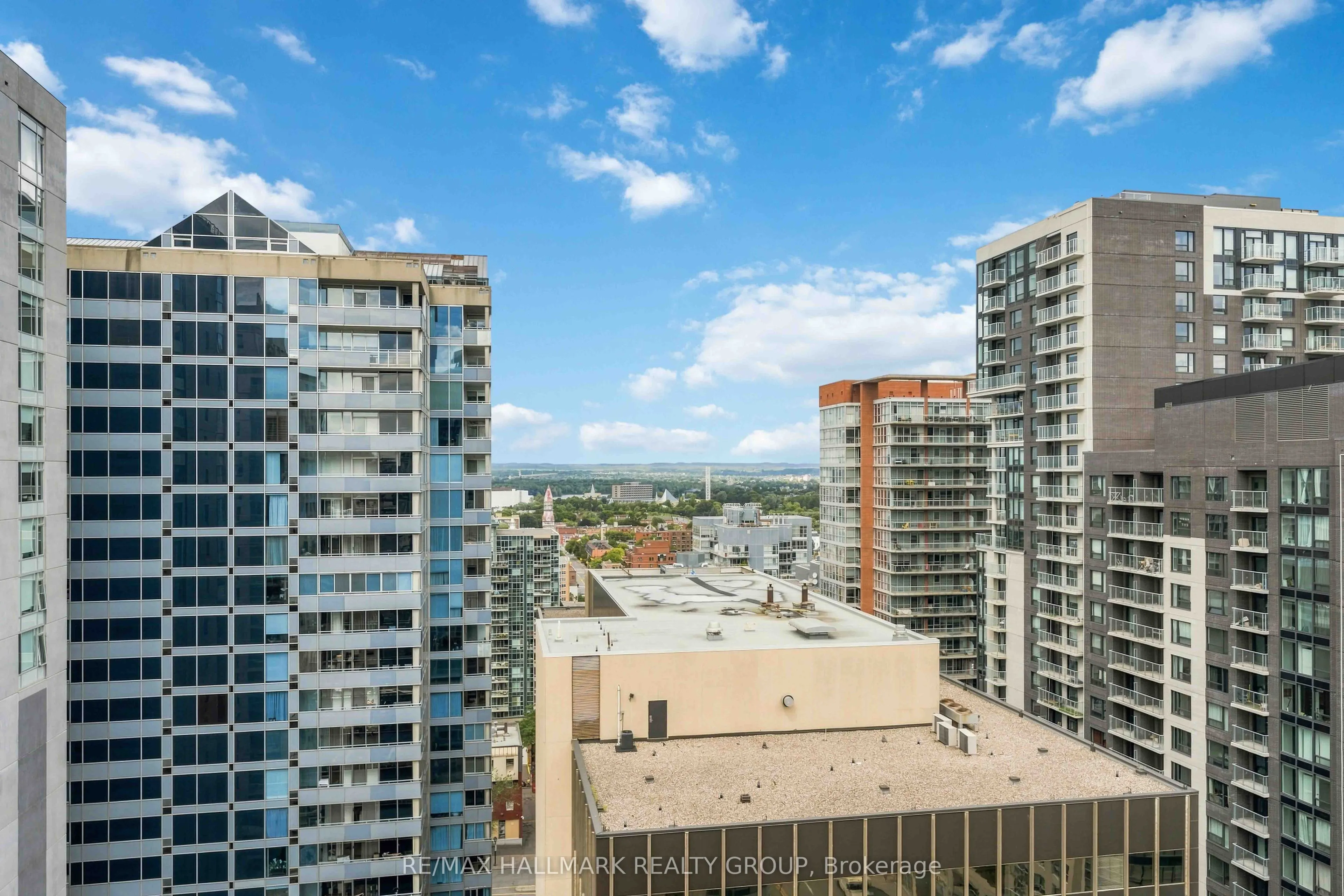 234 Rideau Street #1902