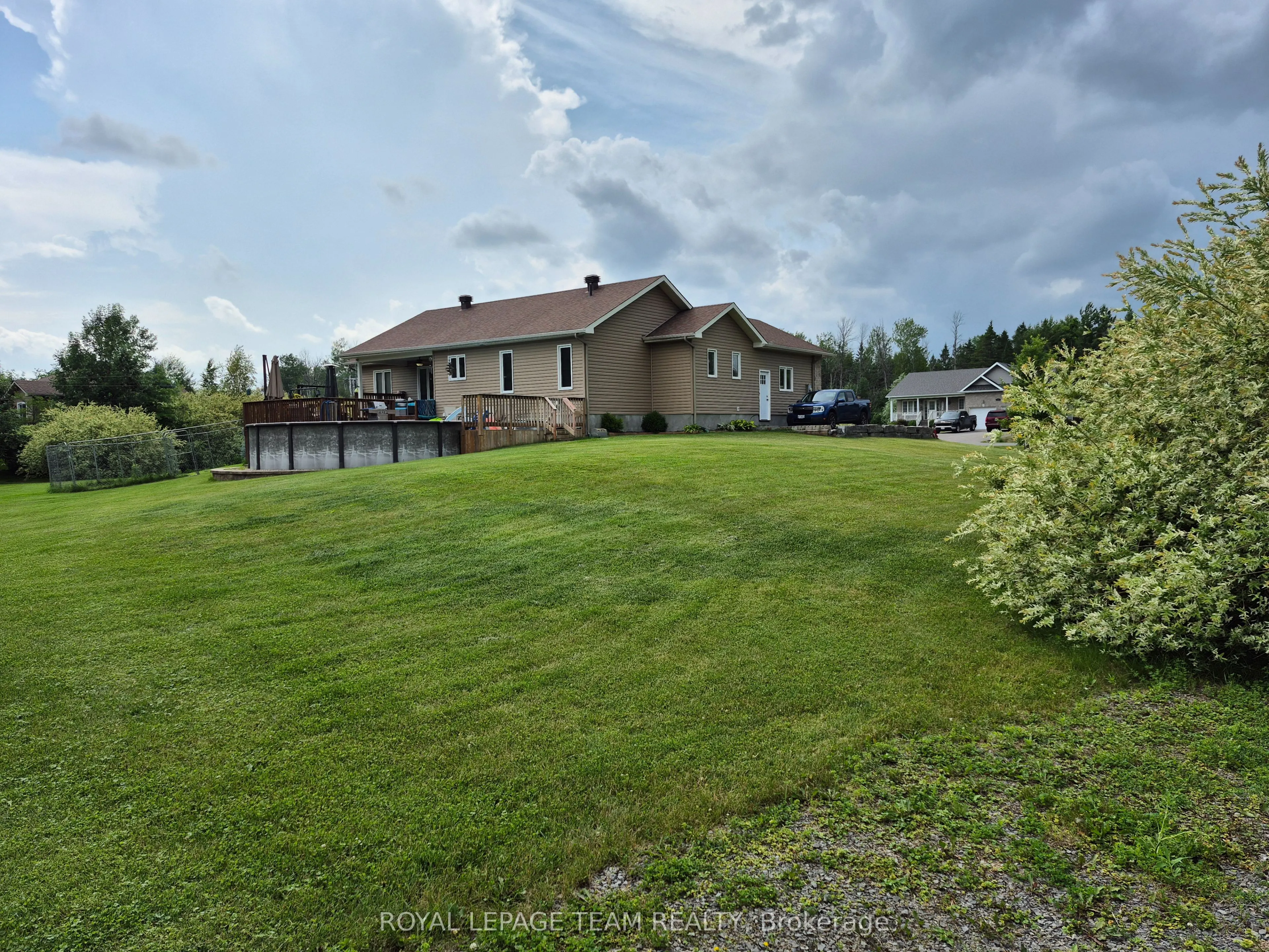 109 Stonewalk Drive