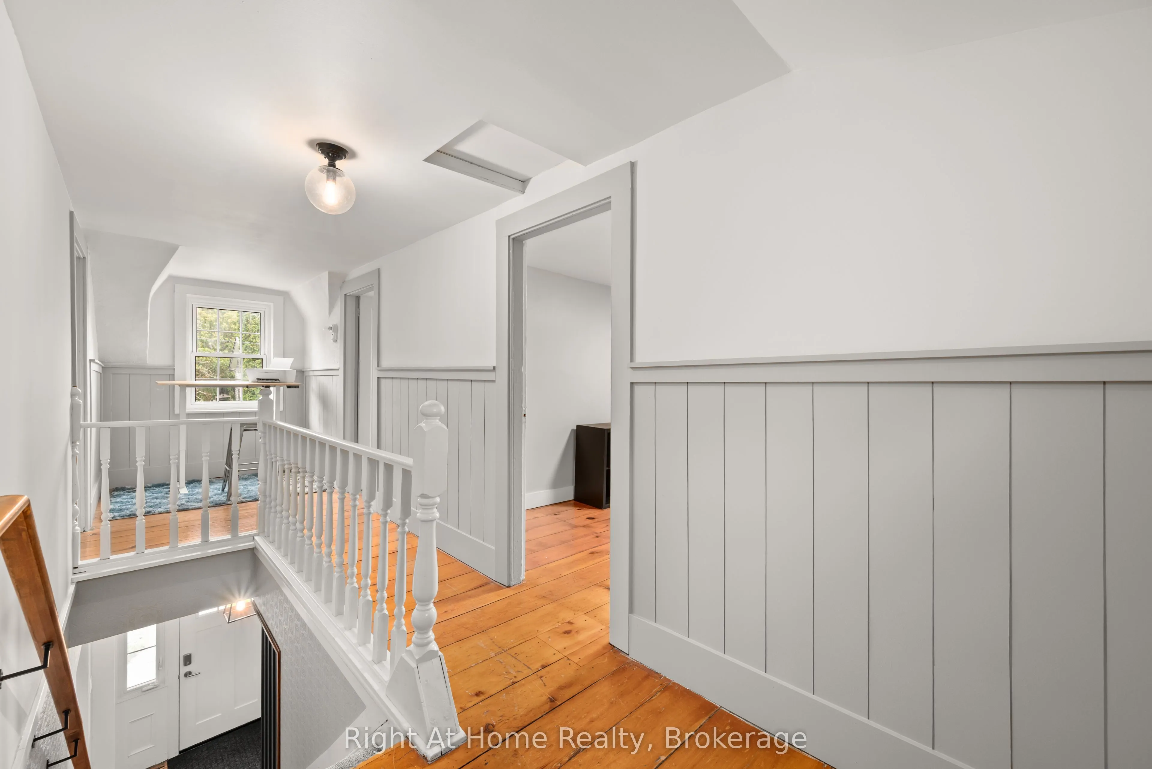 88 King Street E