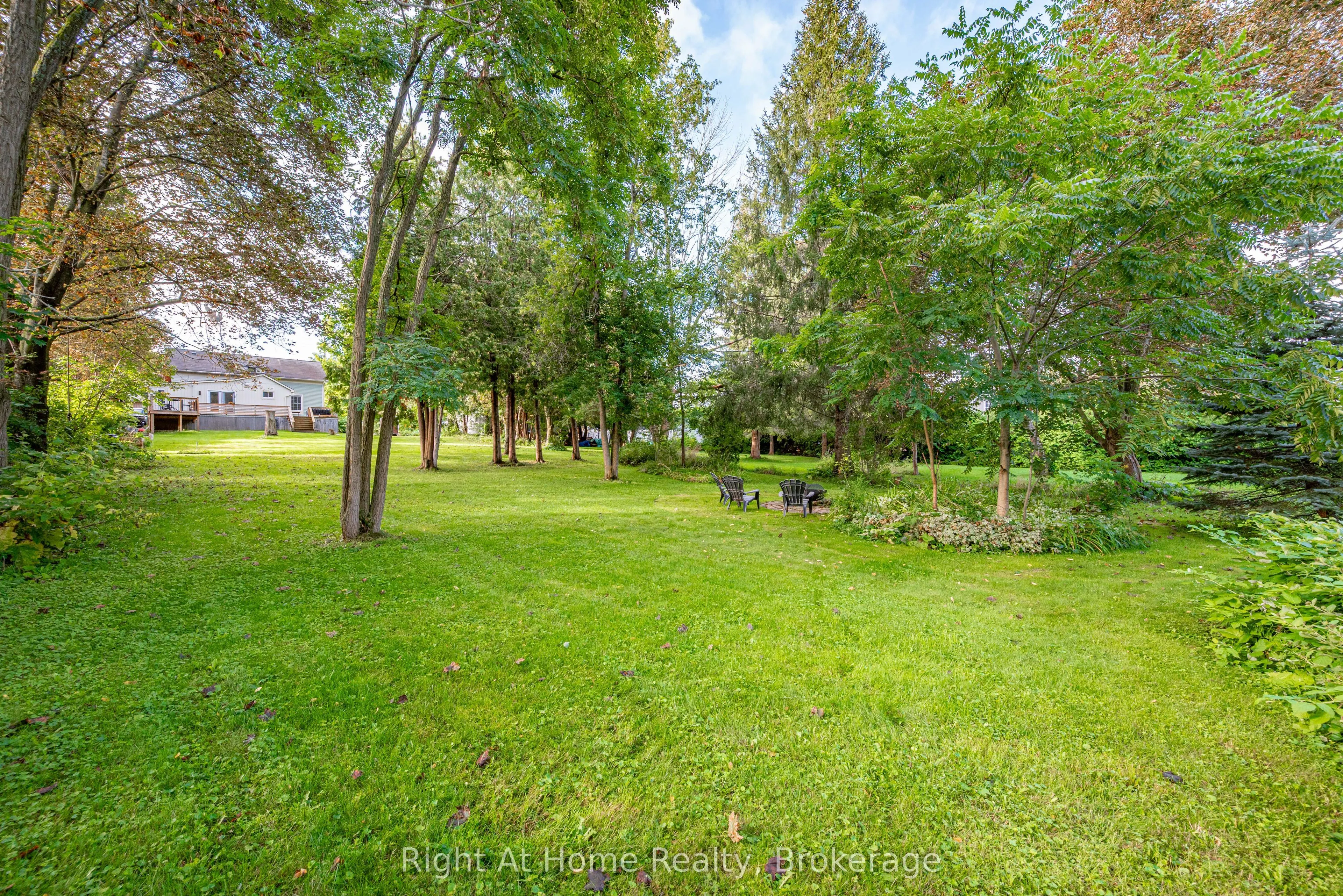 88 King Street E