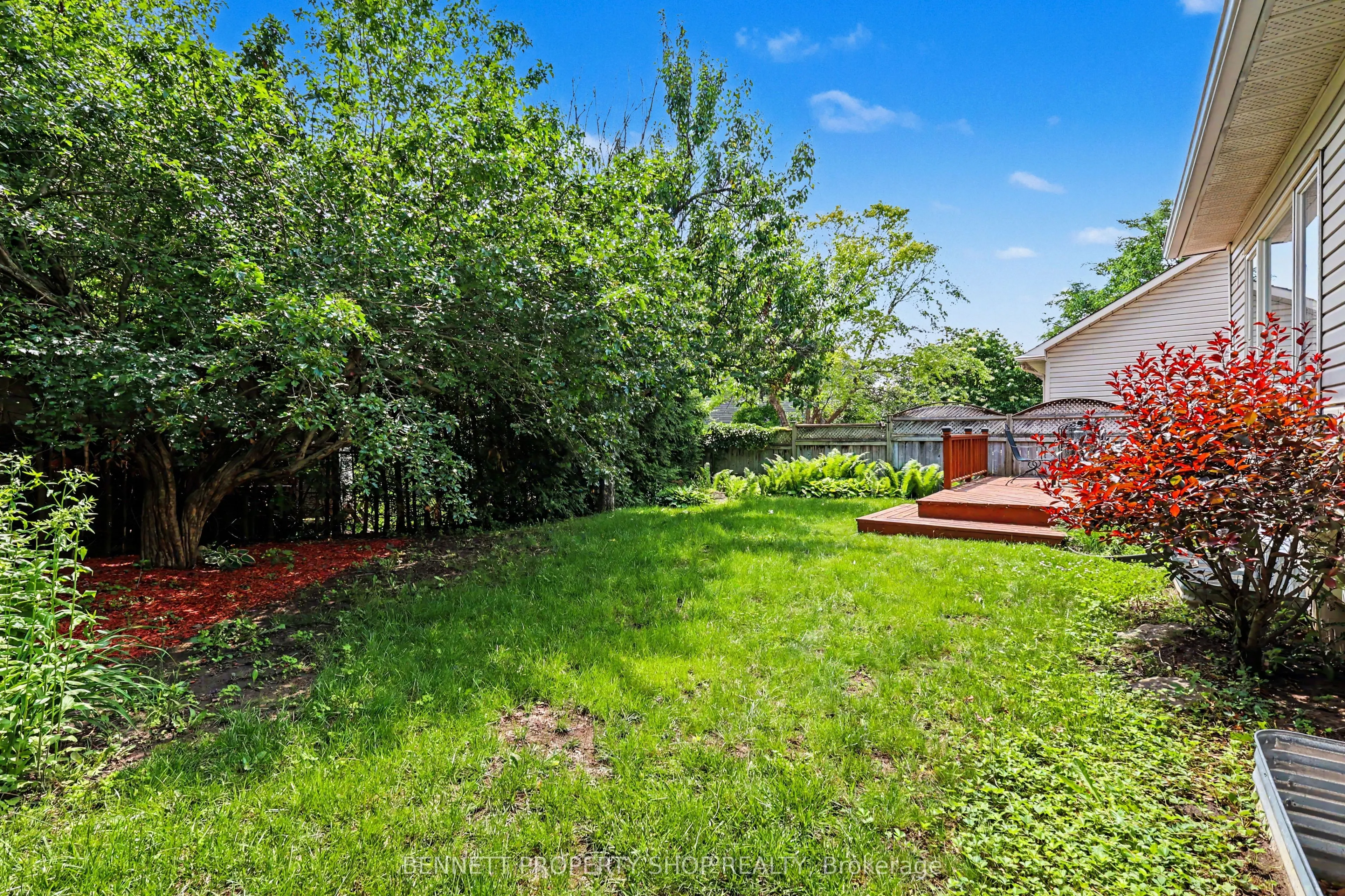 4 Burnstead Crescent