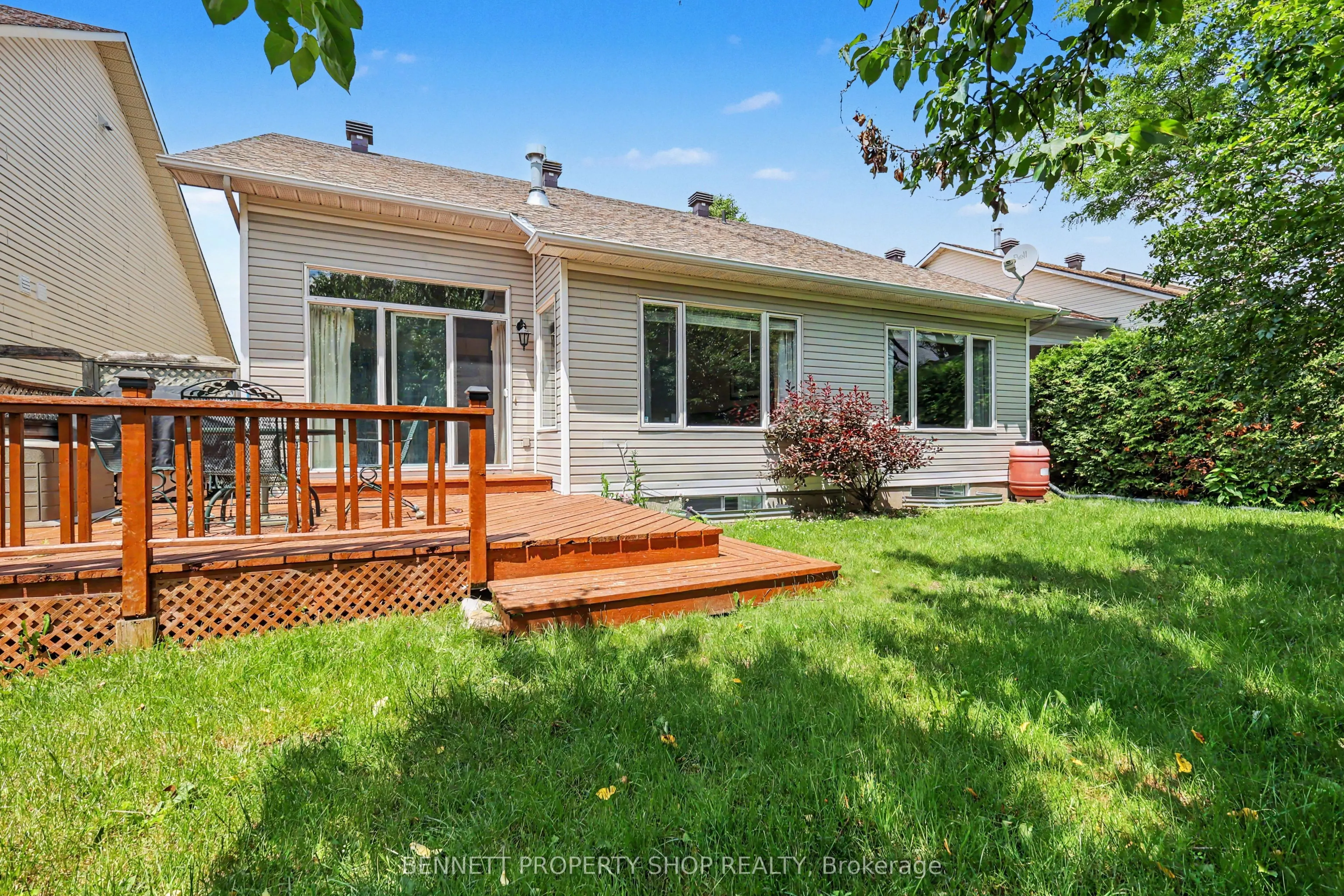 4 Burnstead Crescent