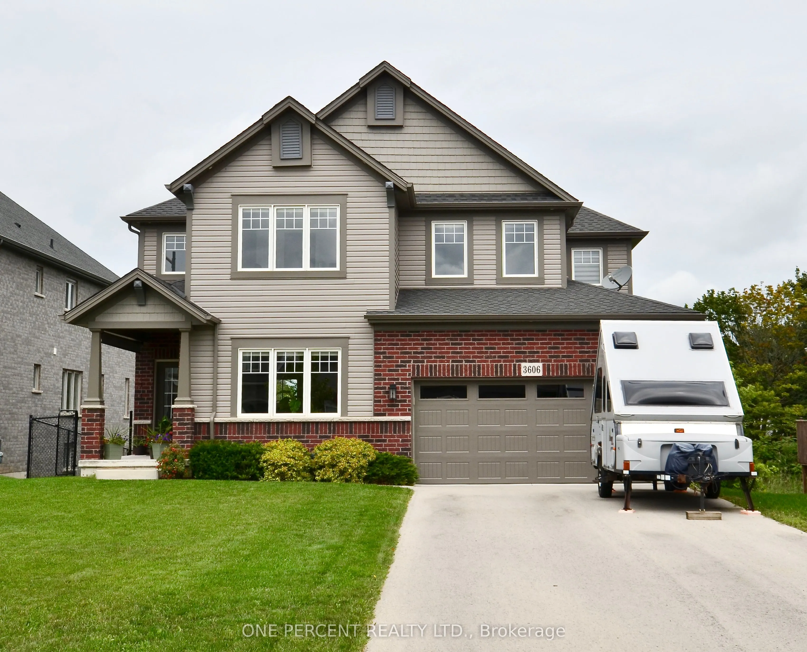 3606 Carolinia Court