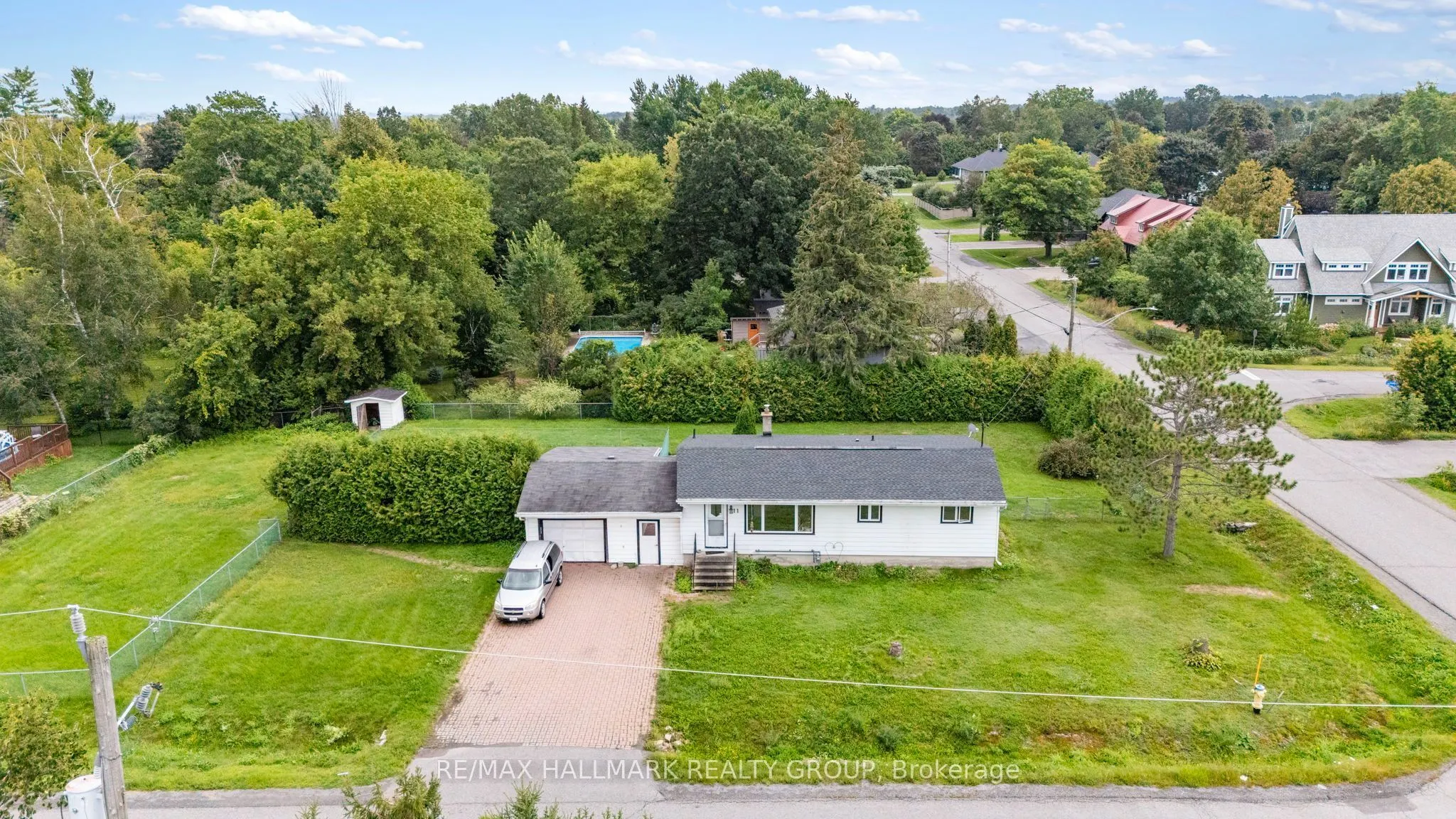 11 Bobcat Way Street