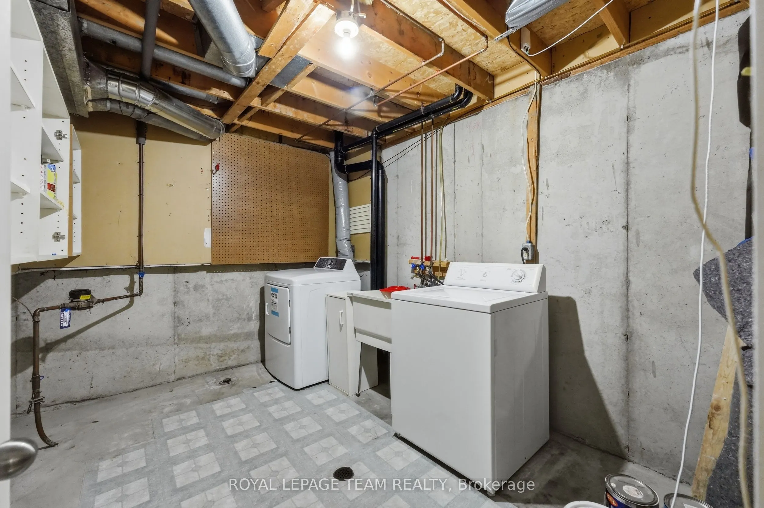 304 Valade Crescent #8