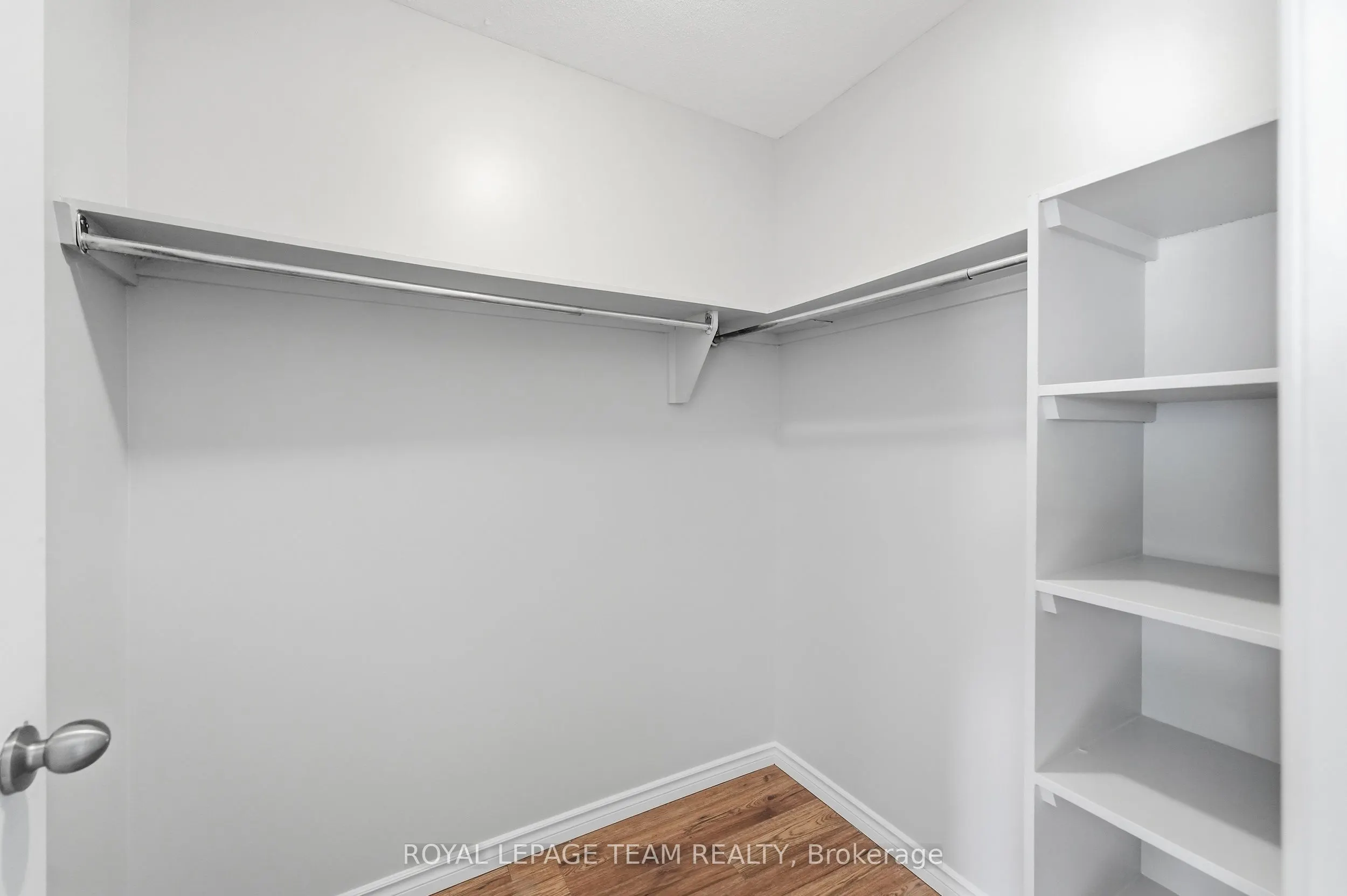 304 Valade Crescent #8