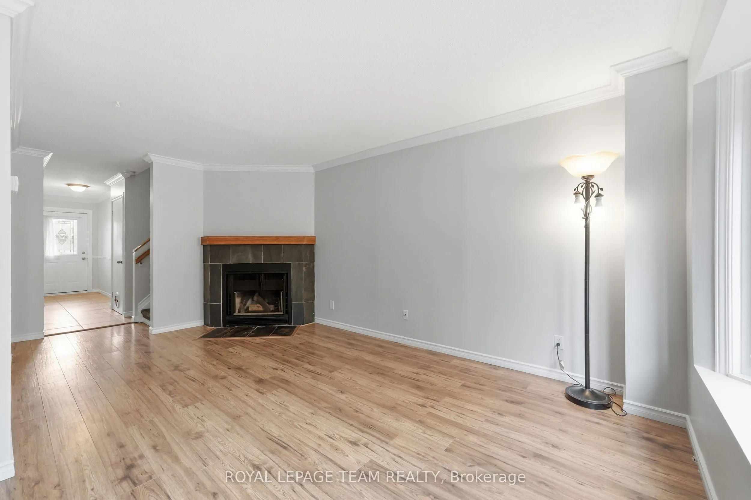 304 Valade Crescent #8