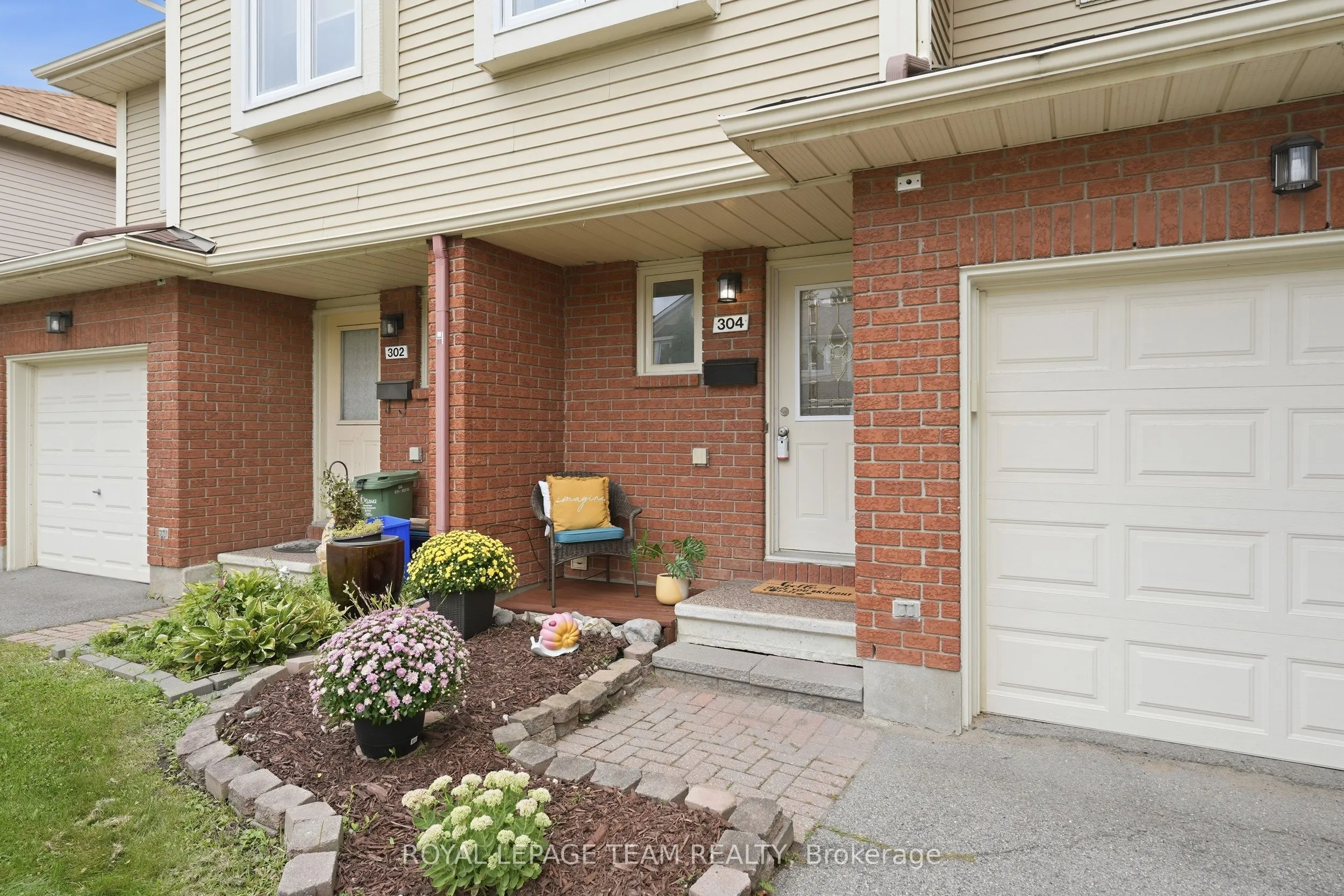 304 Valade Crescent #8