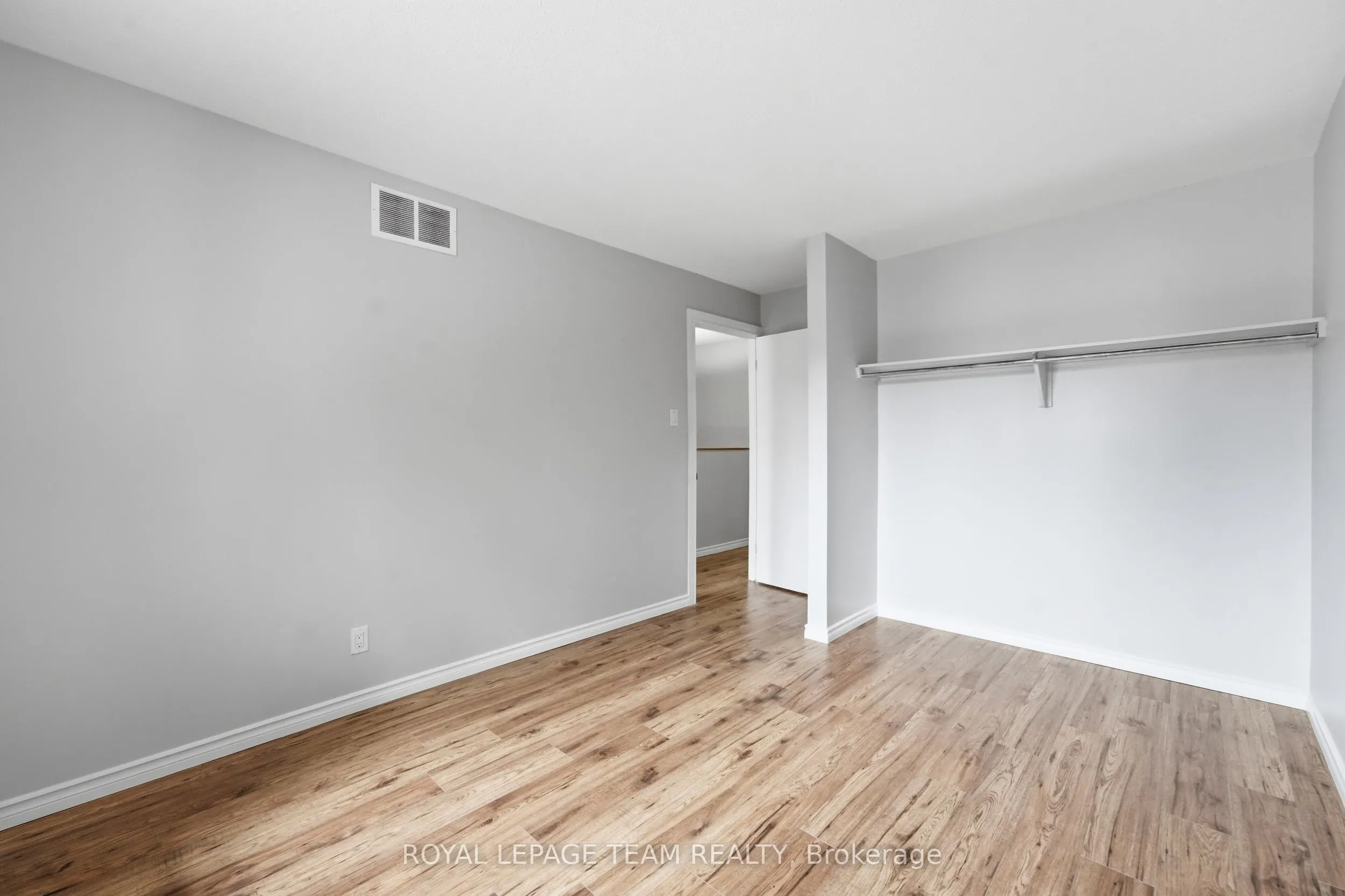 304 Valade Crescent #8