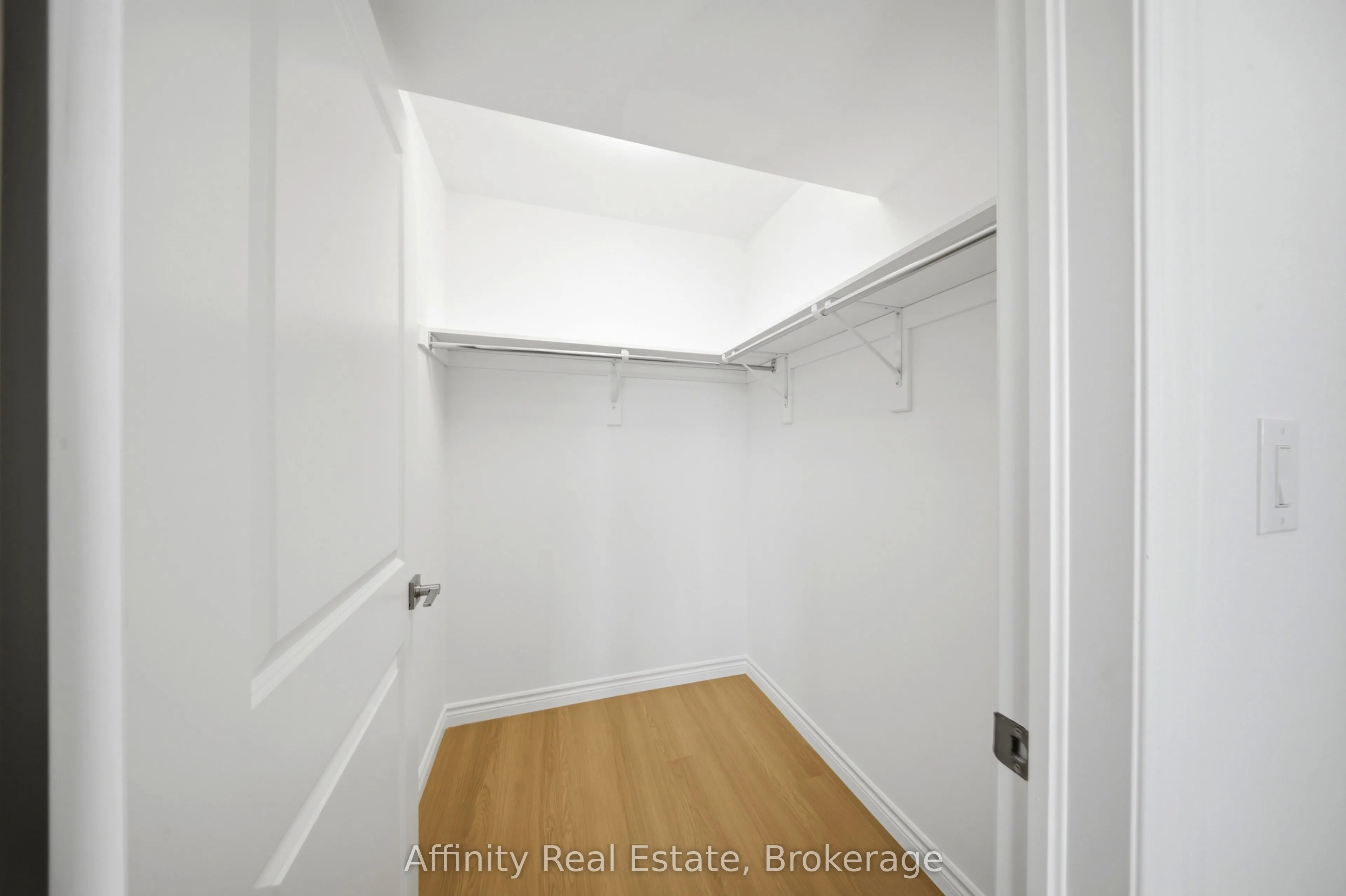 2 Slessor Boulevard #12