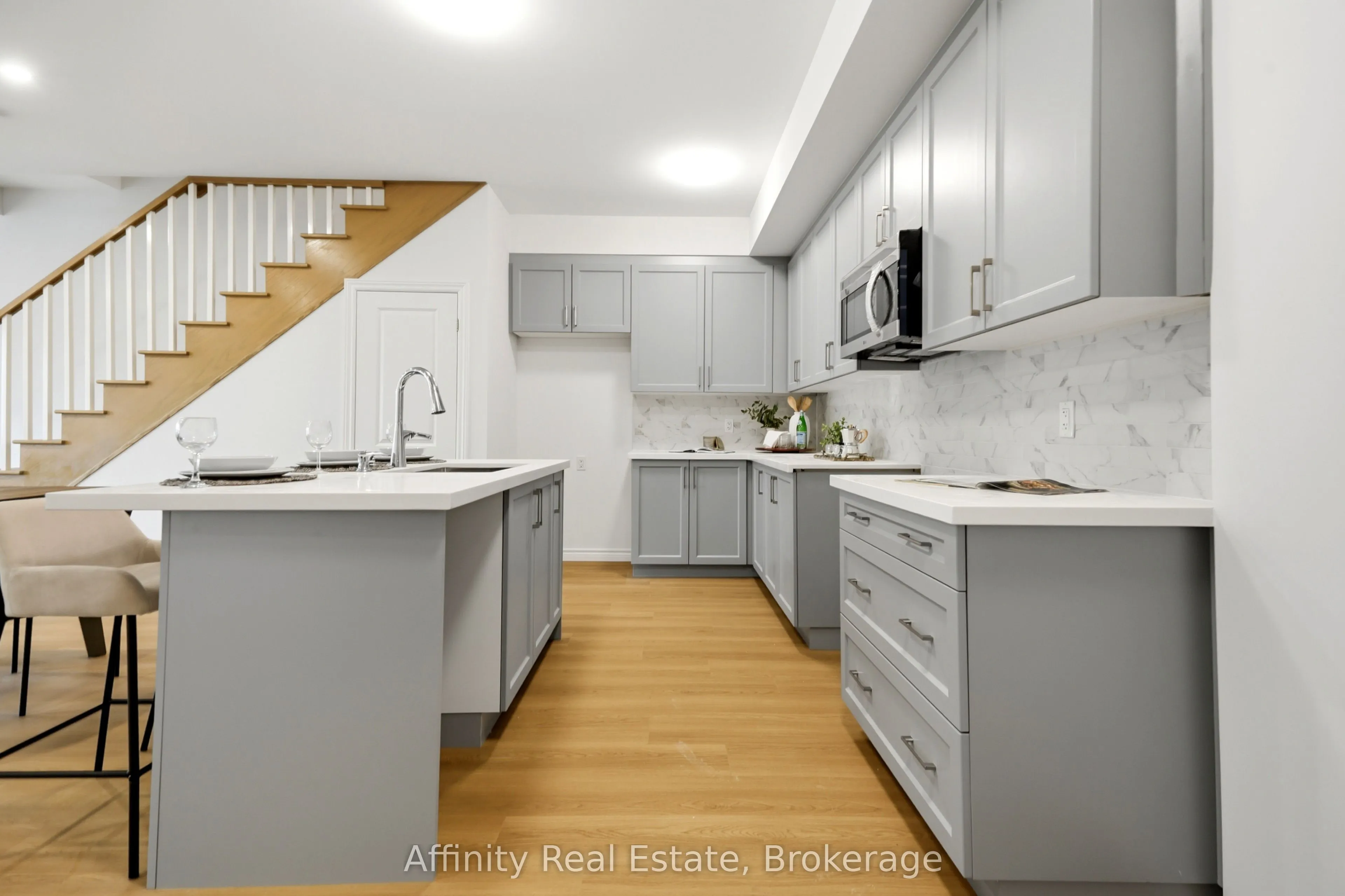 2 Slessor Boulevard #12