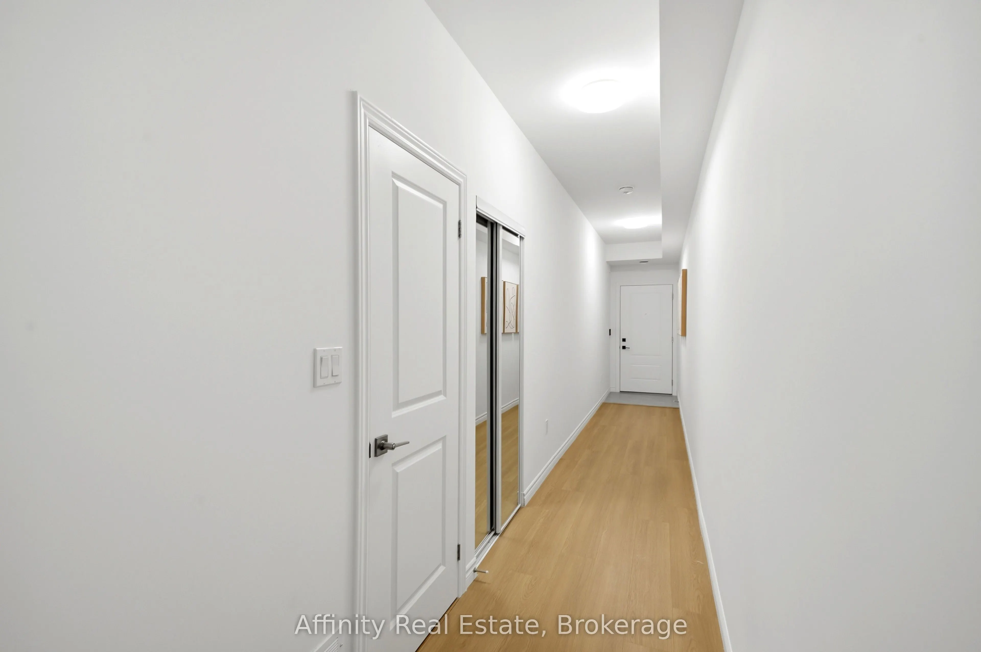 2 Slessor Boulevard #12