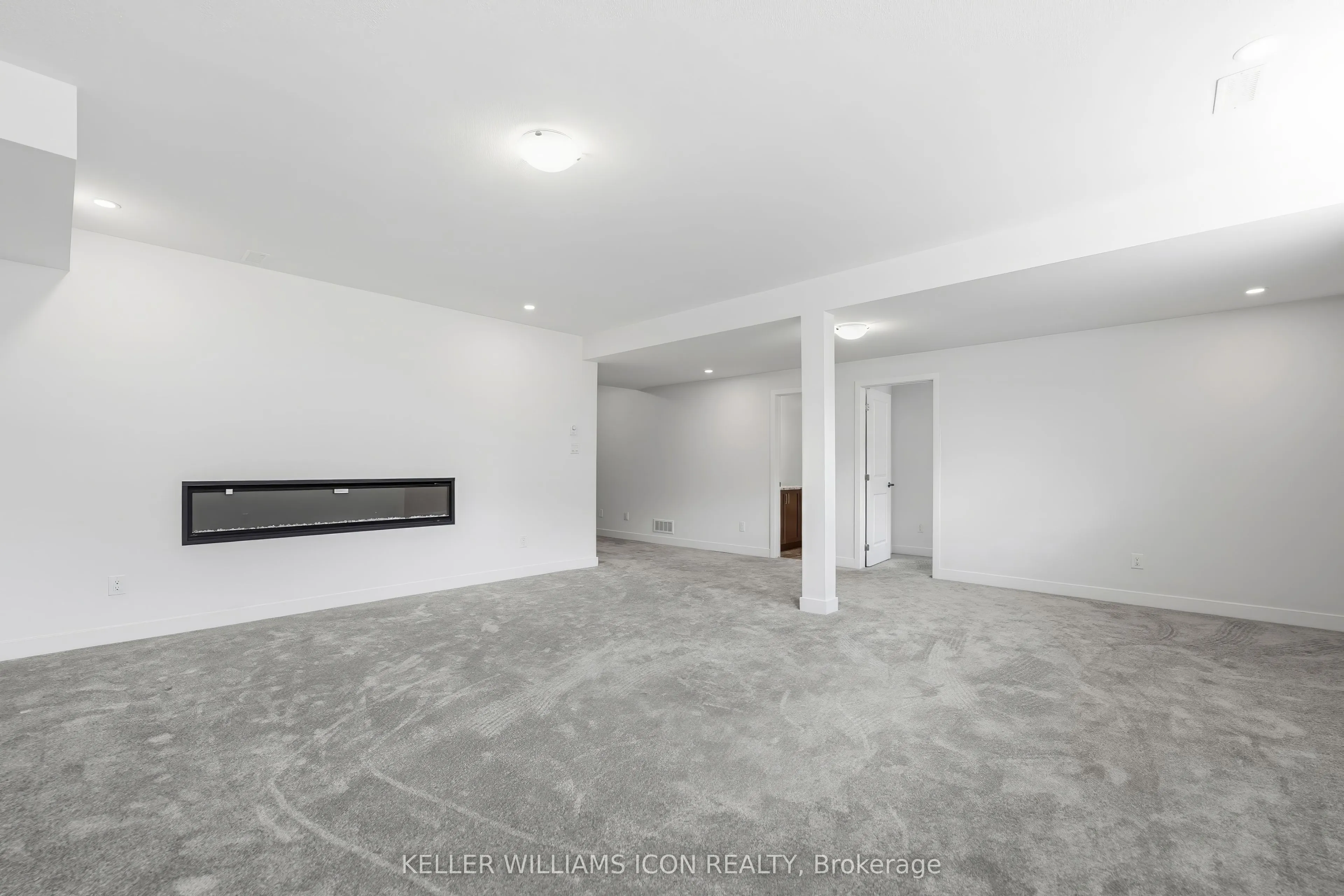 702 Rosales Ridge
