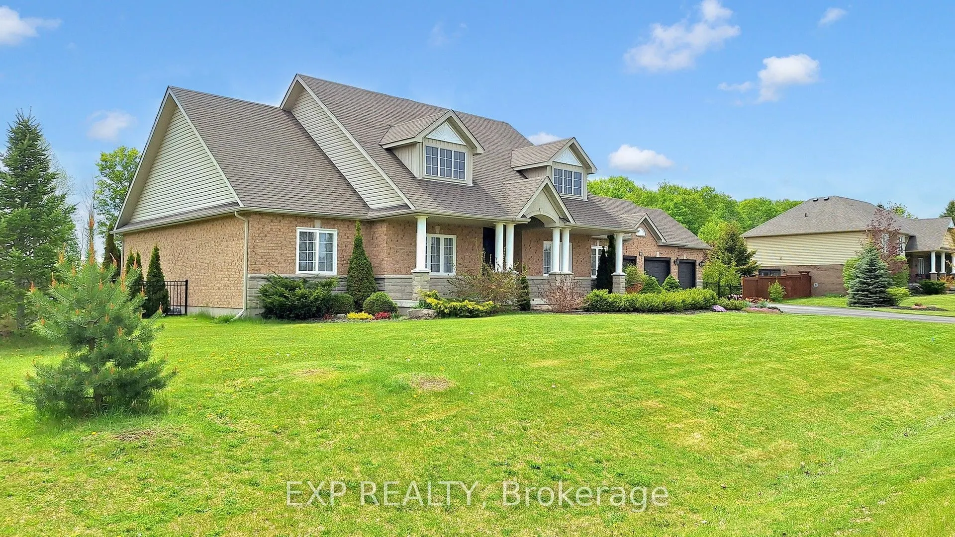42 Somerville Crescent