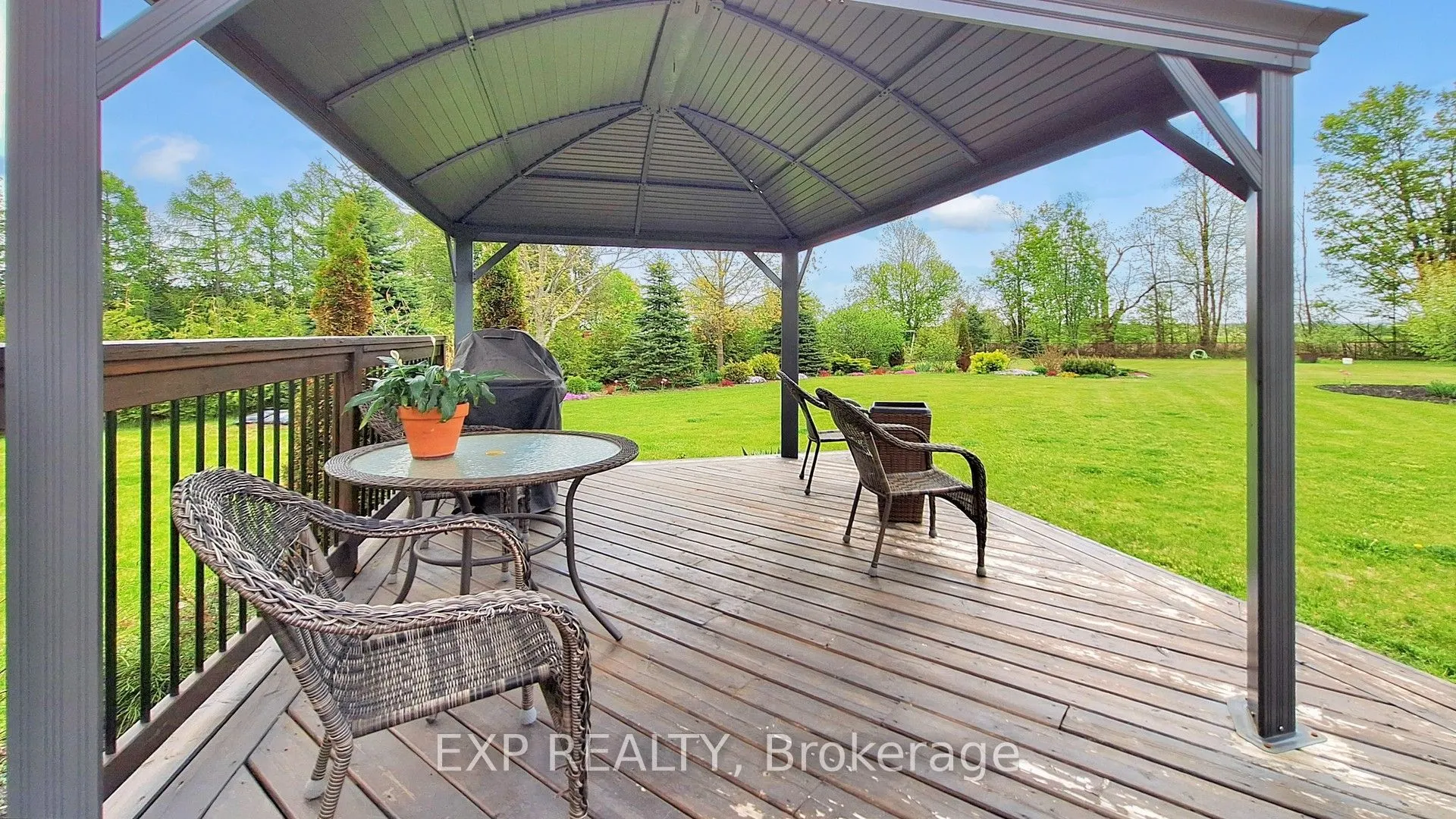42 Somerville Crescent