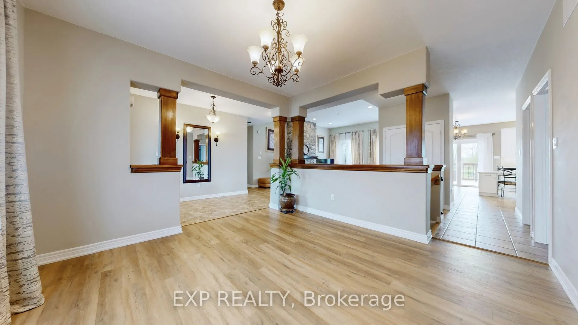 42 Somerville Crescent