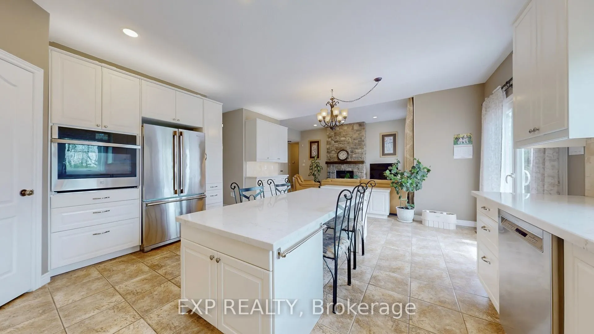 42 Somerville Crescent