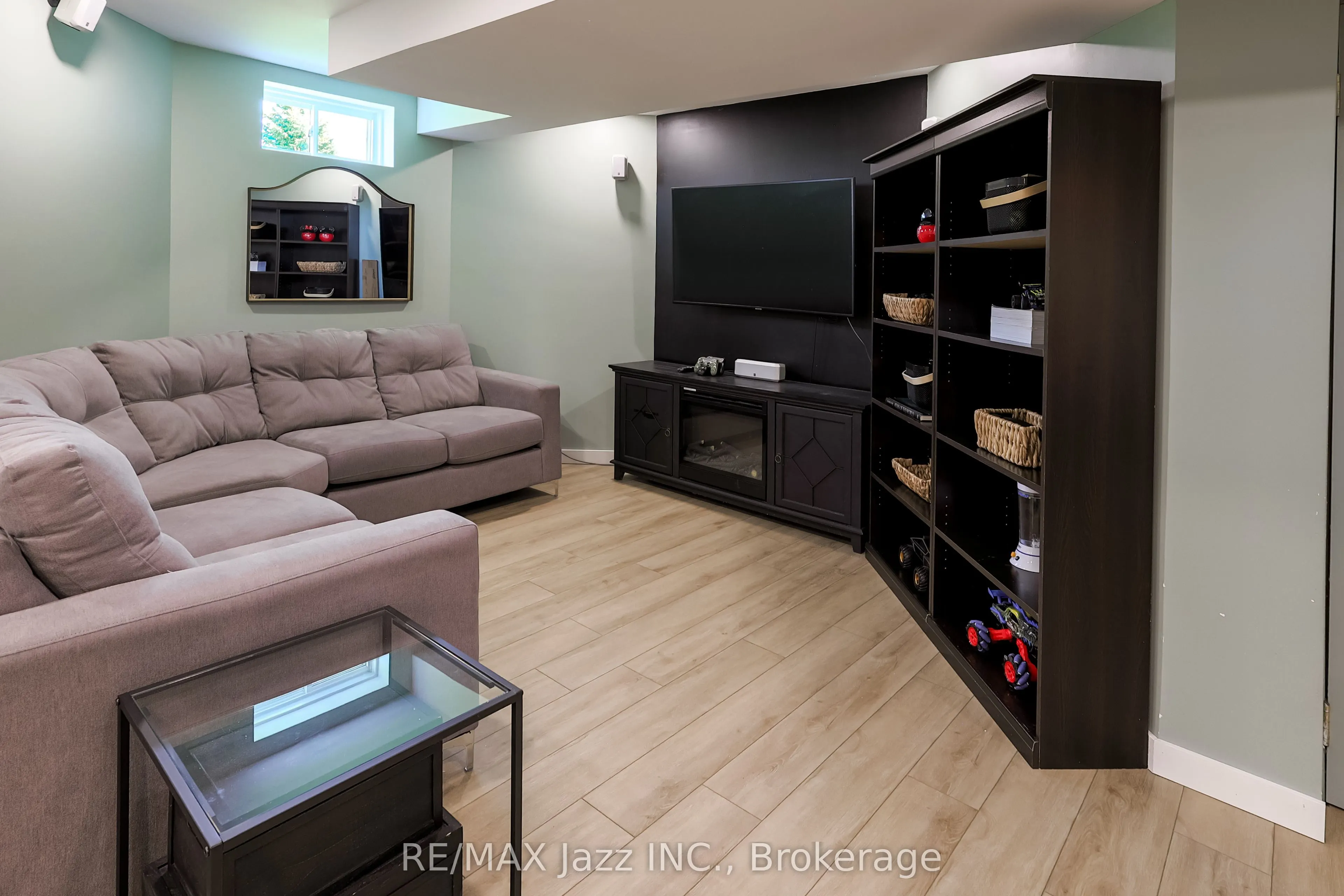29 Songbird Crescent