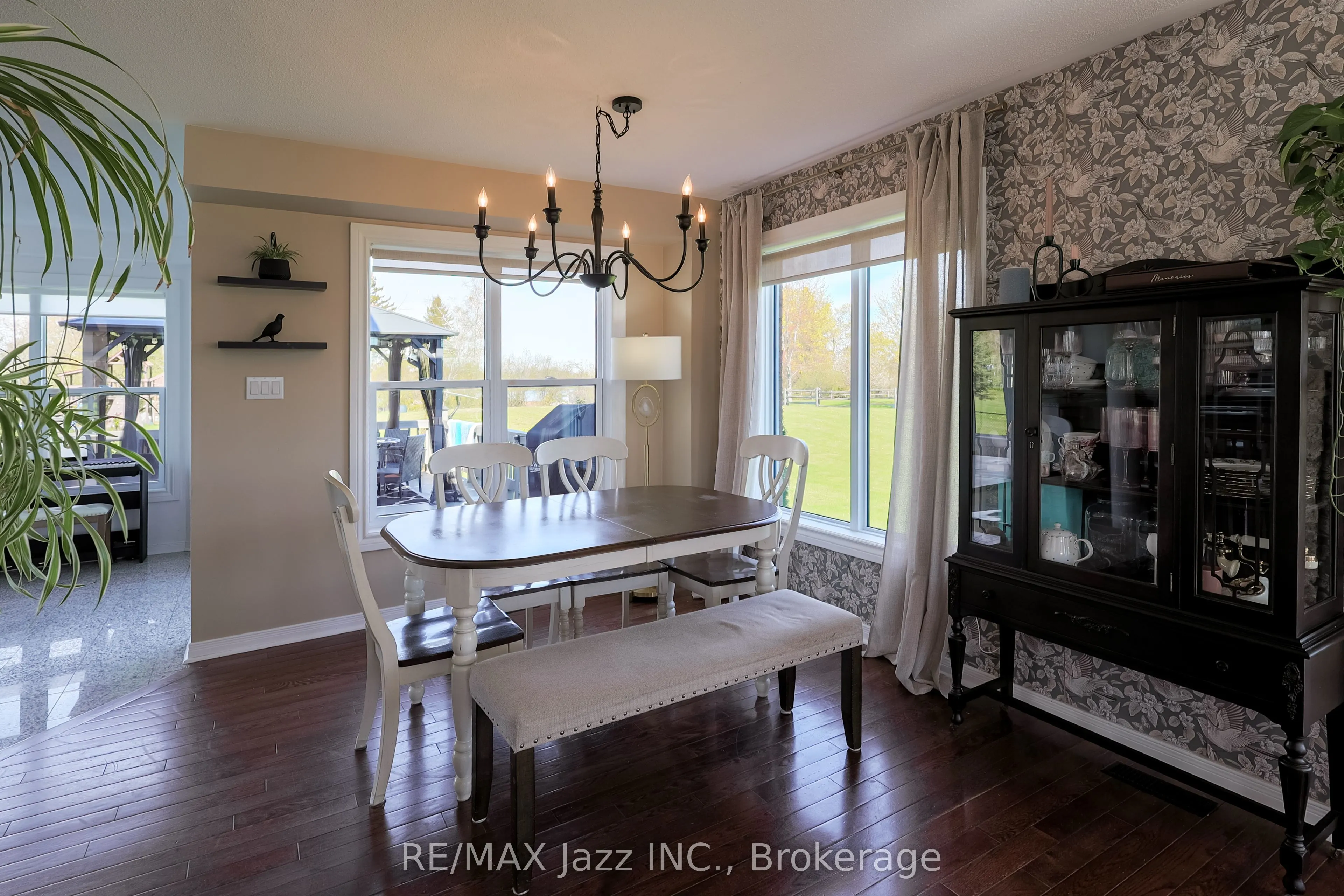 29 Songbird Crescent