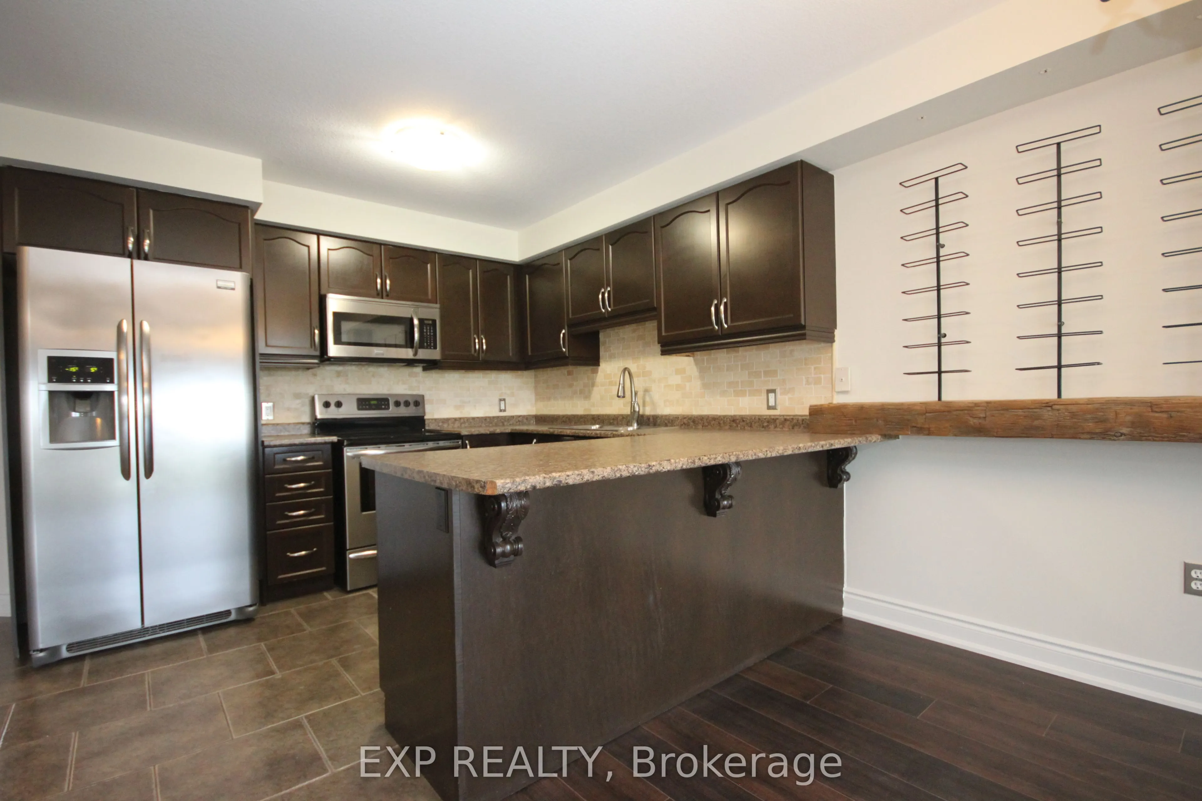 22 Geranium Avenue N
