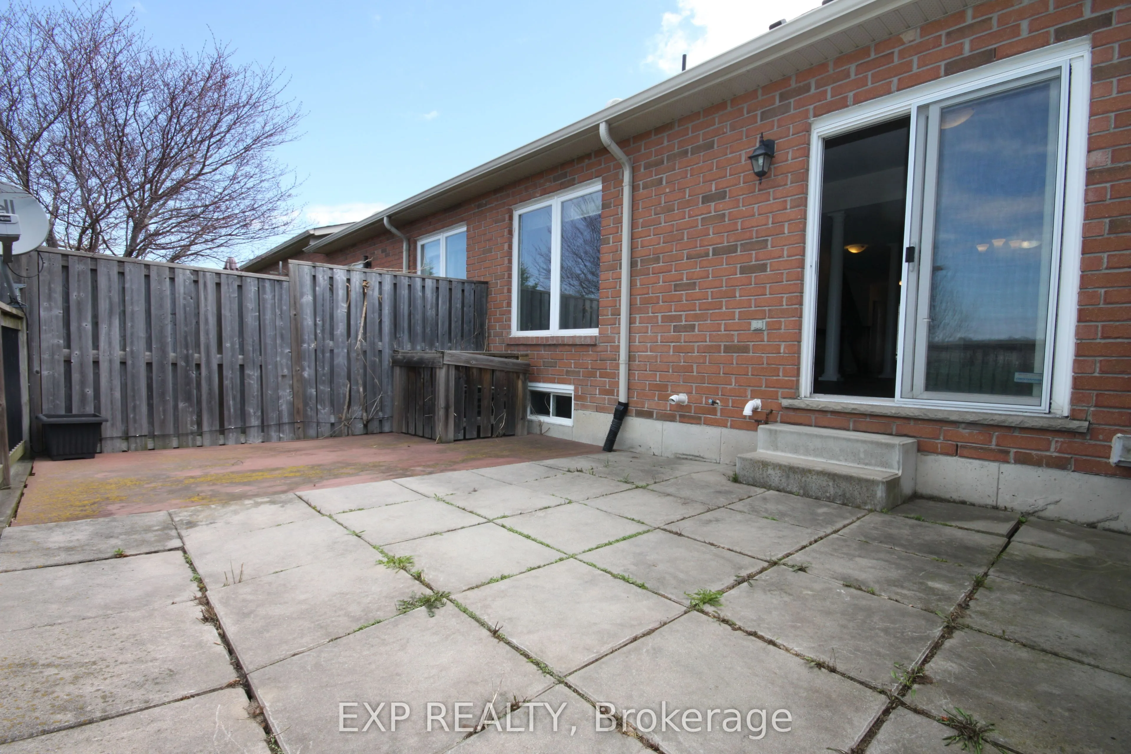 22 Geranium Avenue N