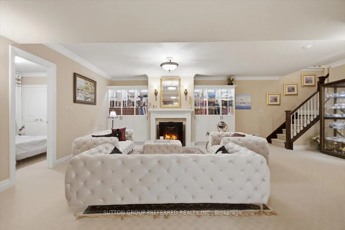 725 Eagletrace Drive #63