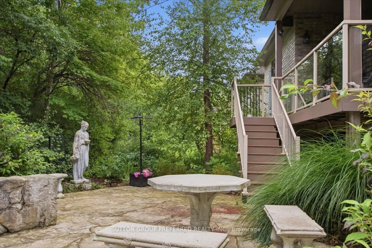 725 Eagletrace Drive #63