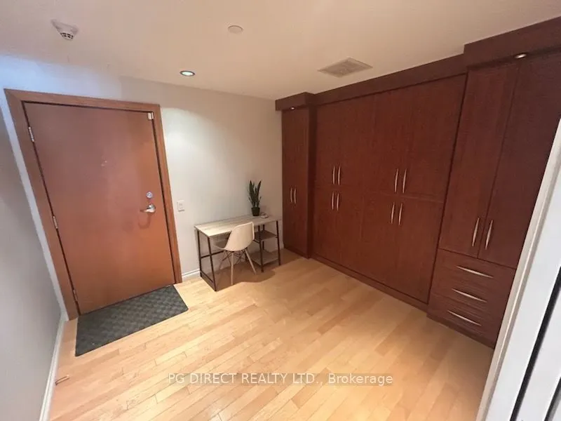 90 George Street #1405