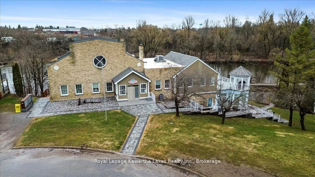 19 Rivermill Boulevard #19