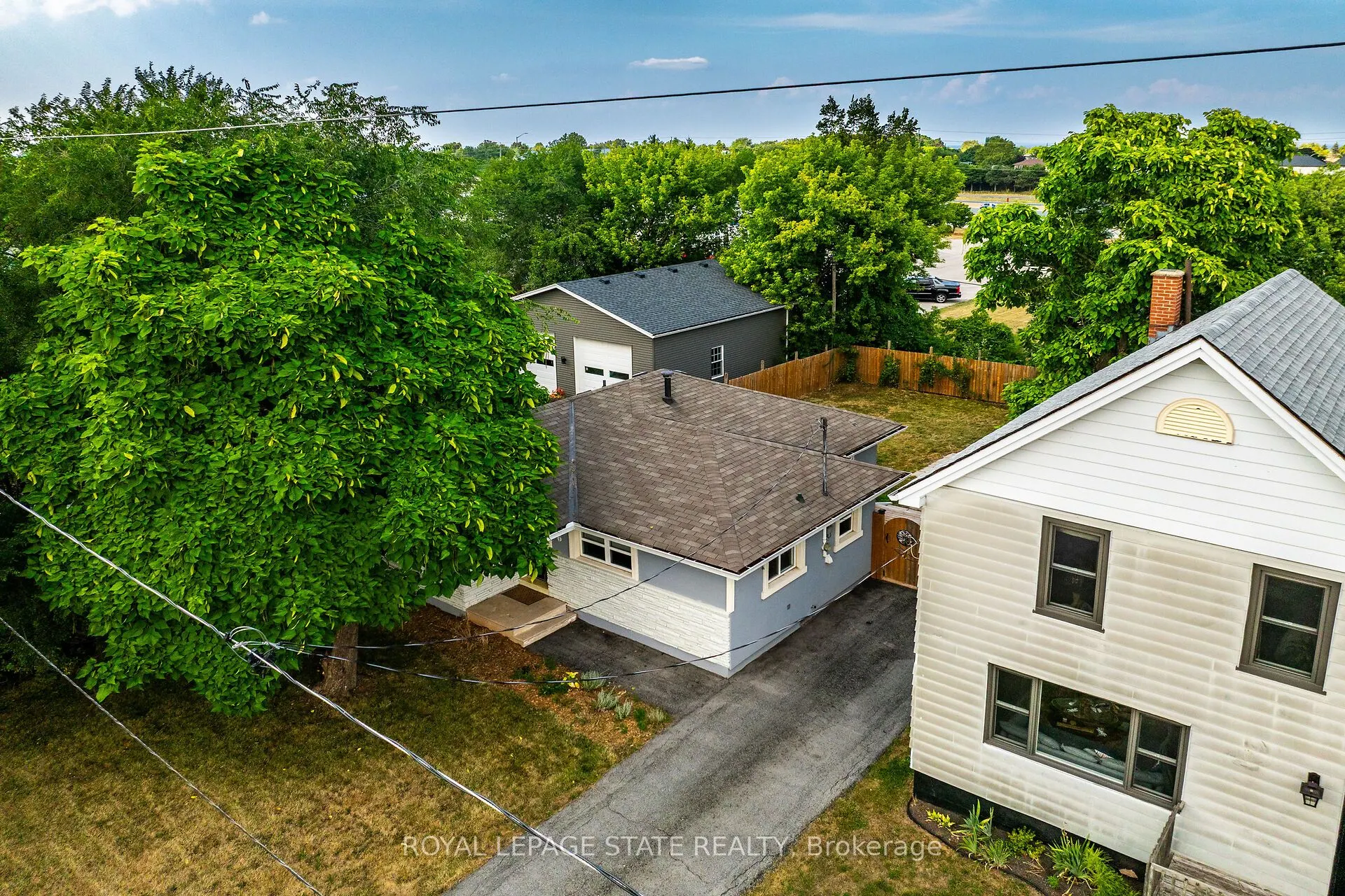 6 Lincoln Avenue