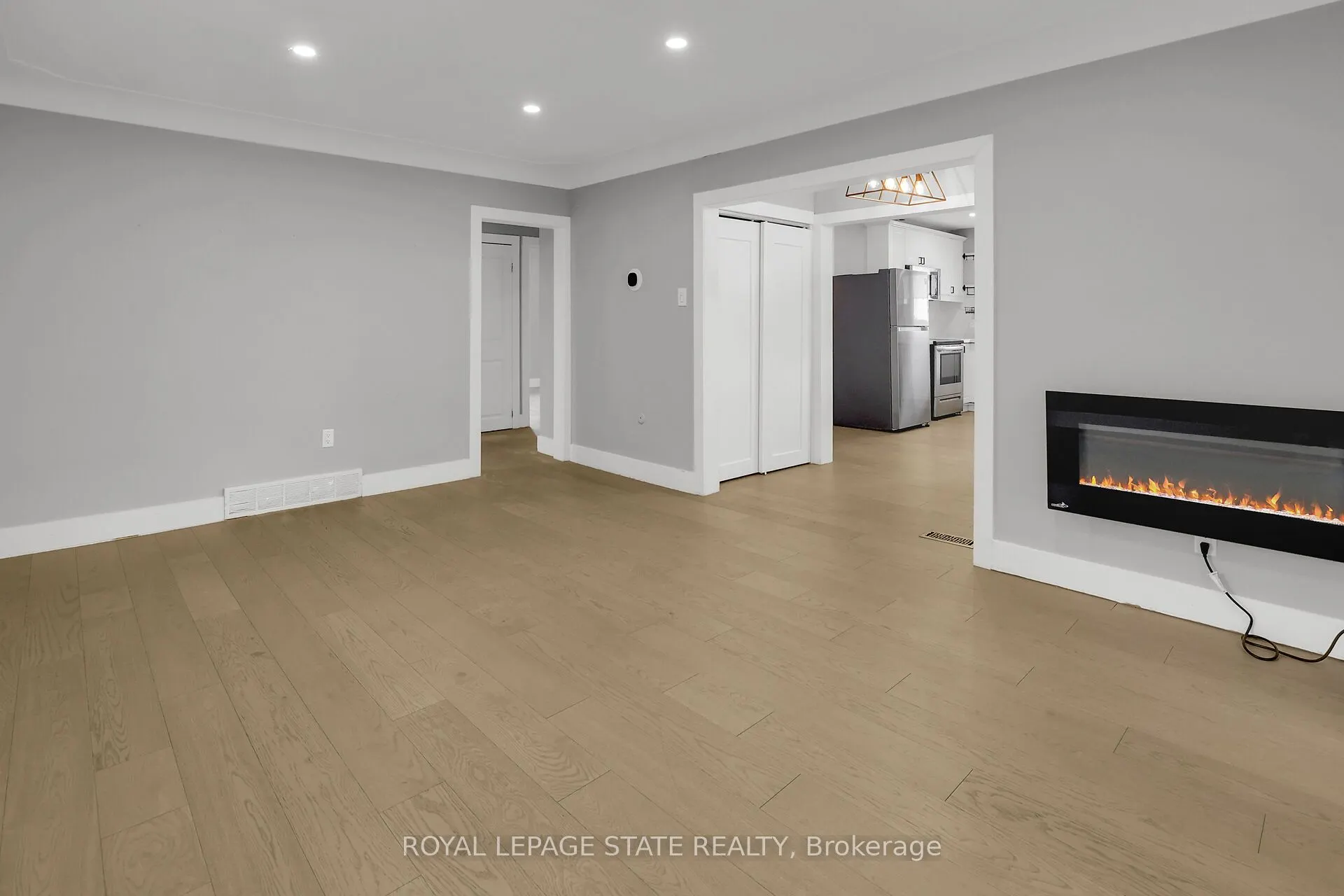 6 Lincoln Avenue