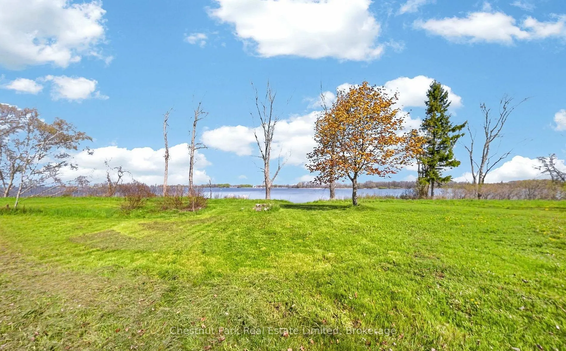 1092 Huycks Point Road