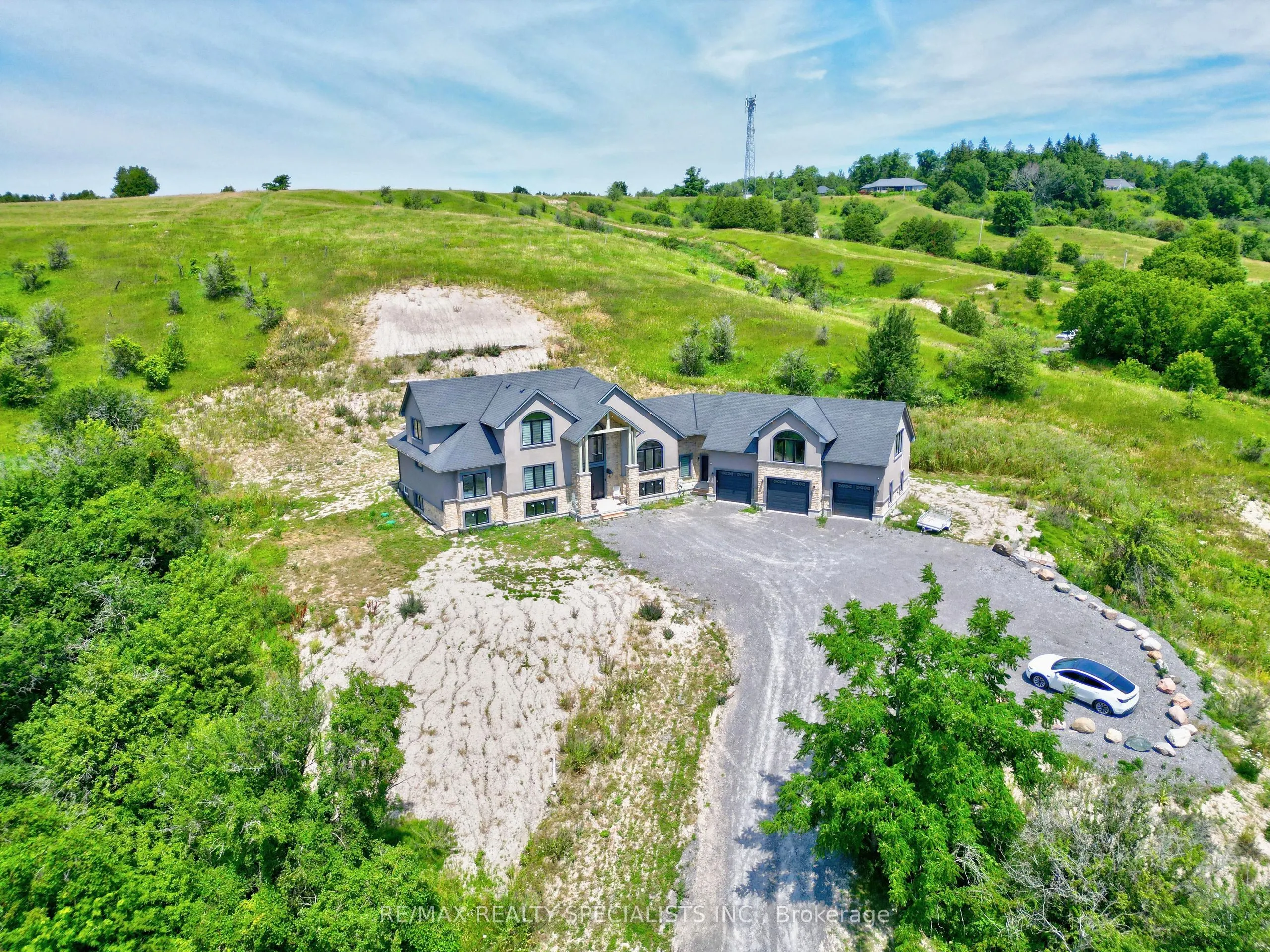 12846 County Rd 2 Road