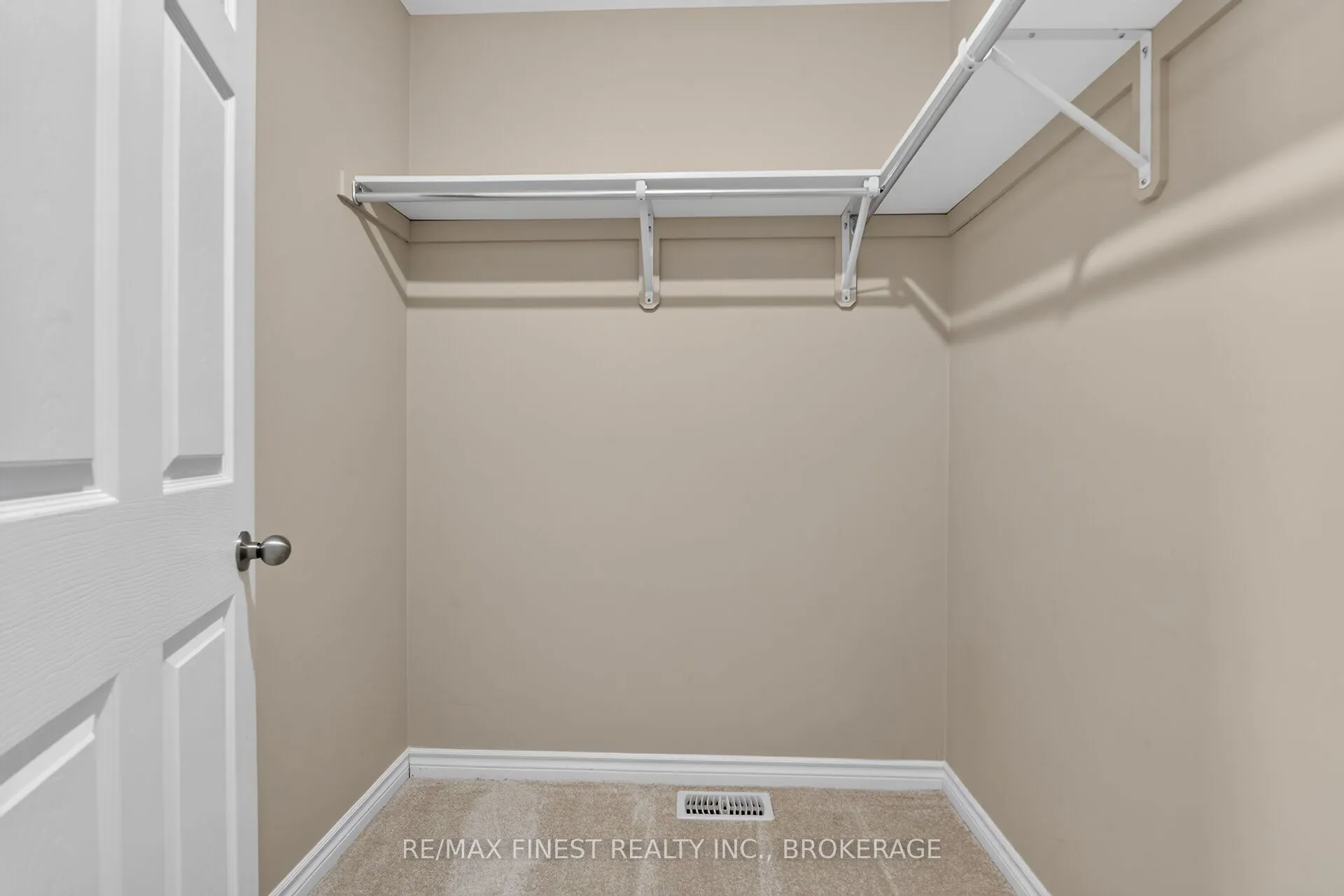 767 Newmarket Lane