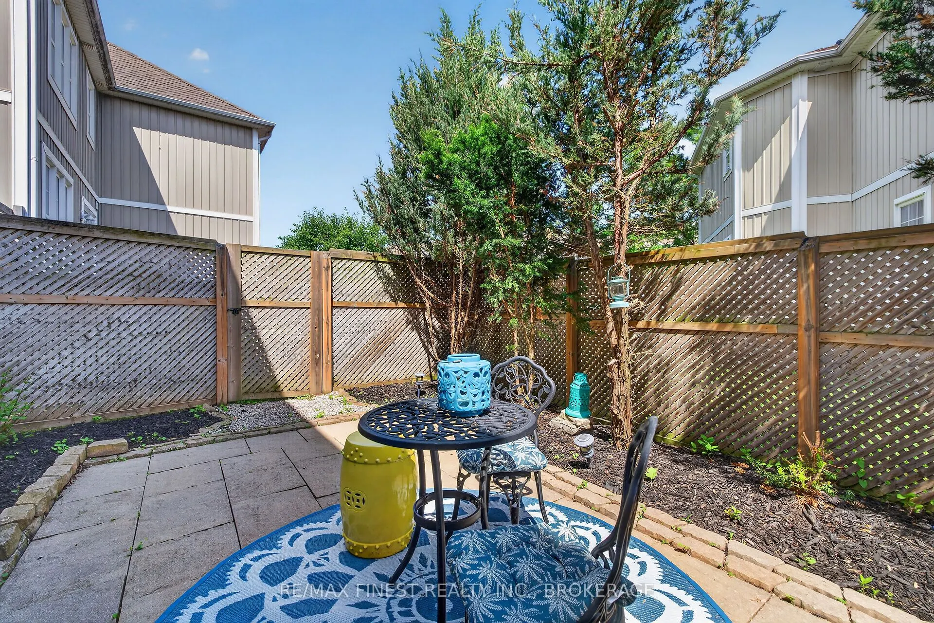 767 Newmarket Lane