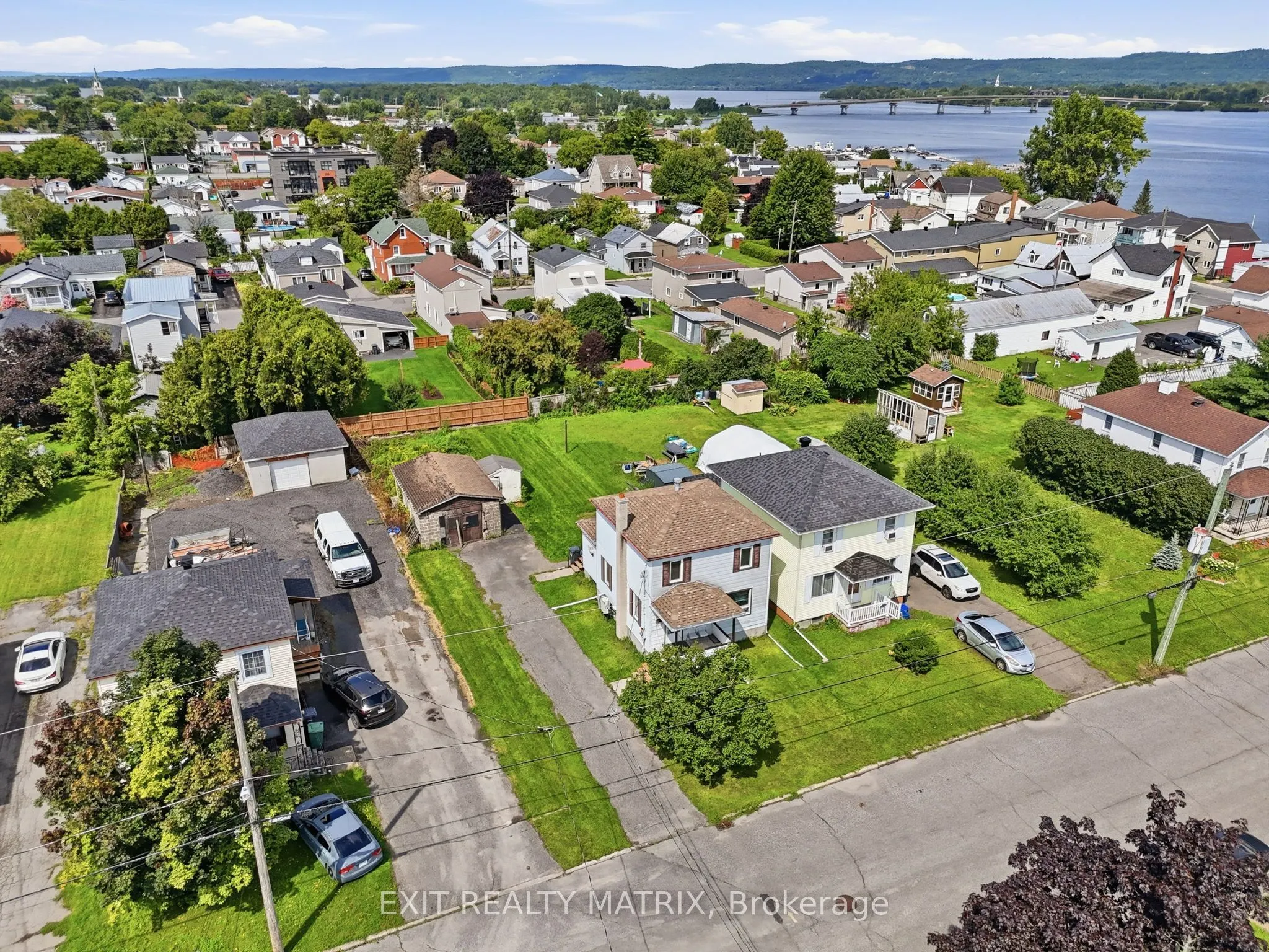 304 Abbott Street
