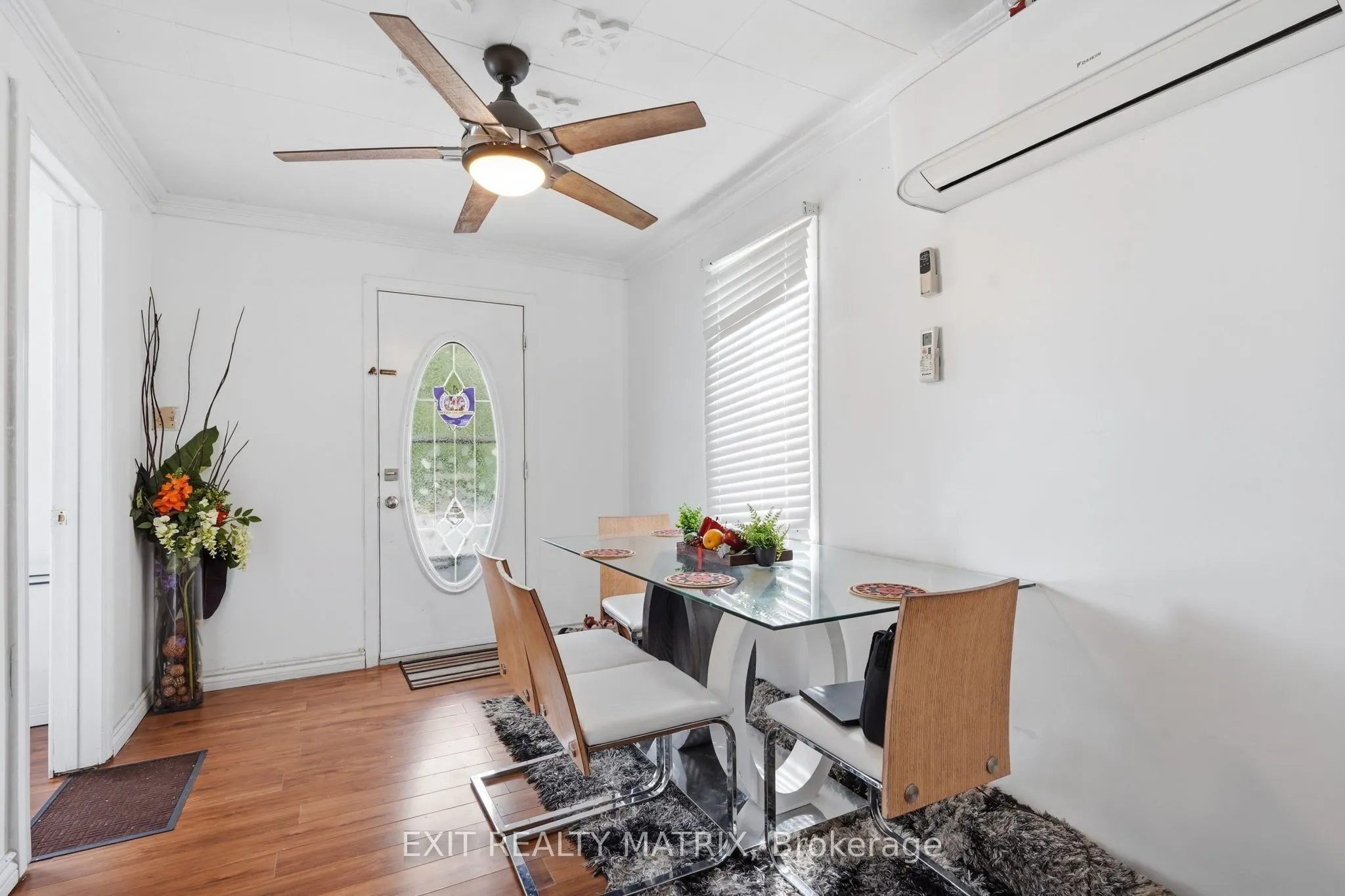 304 Abbott Street