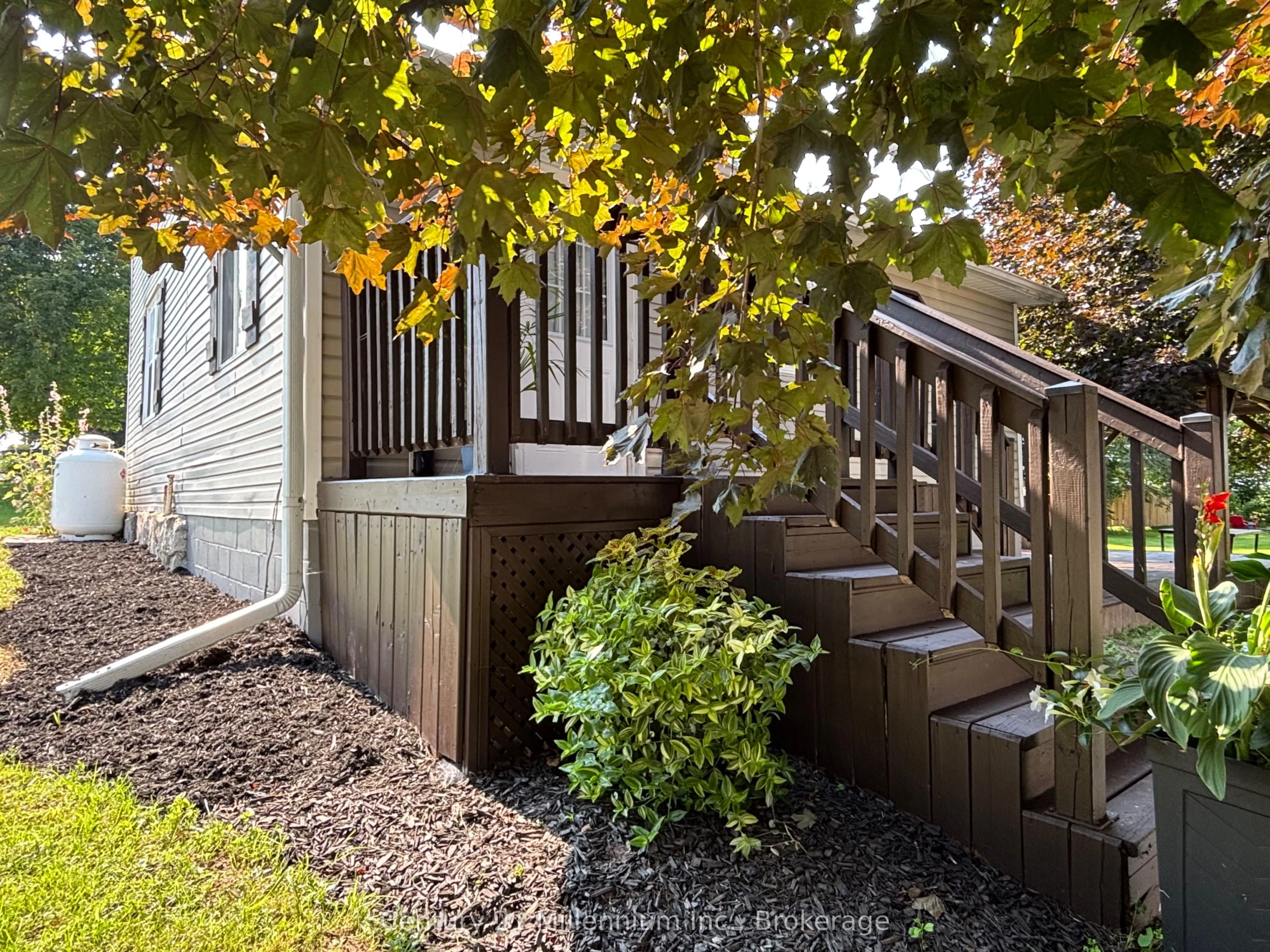332 Bruce Road 40
