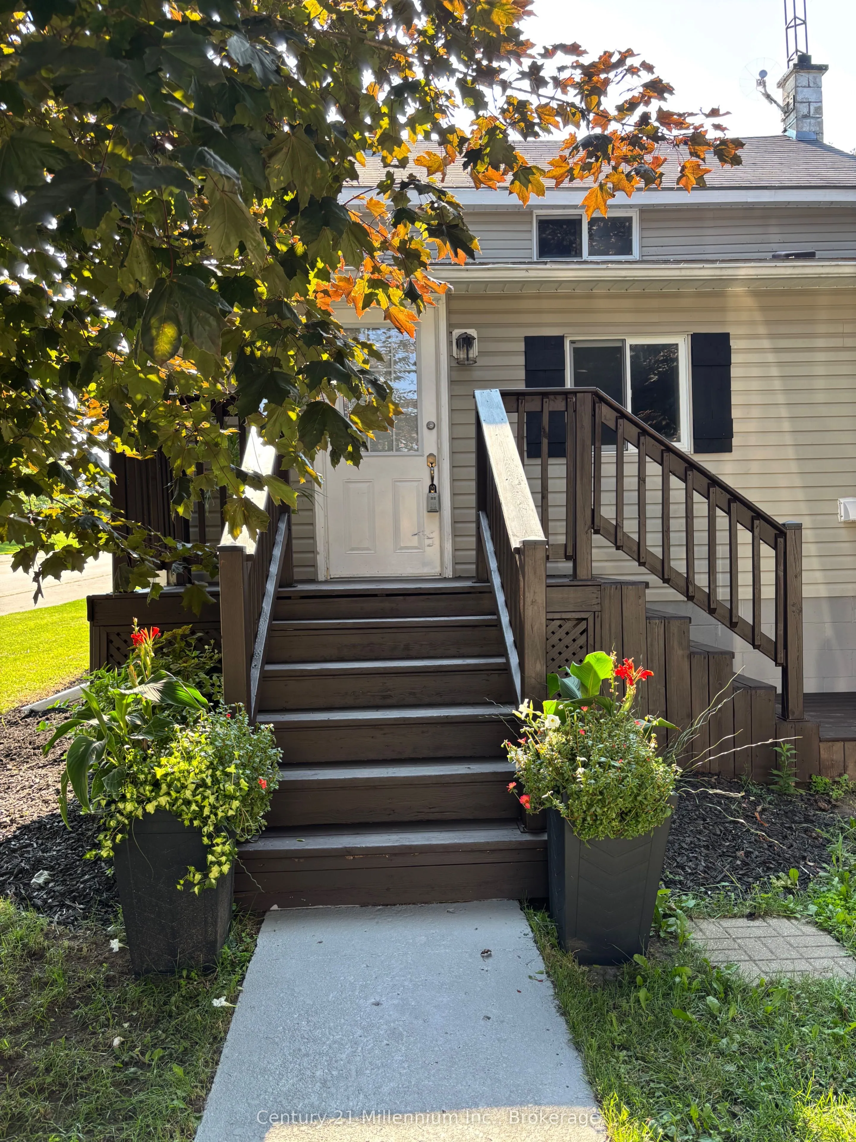 332 Bruce Road 40