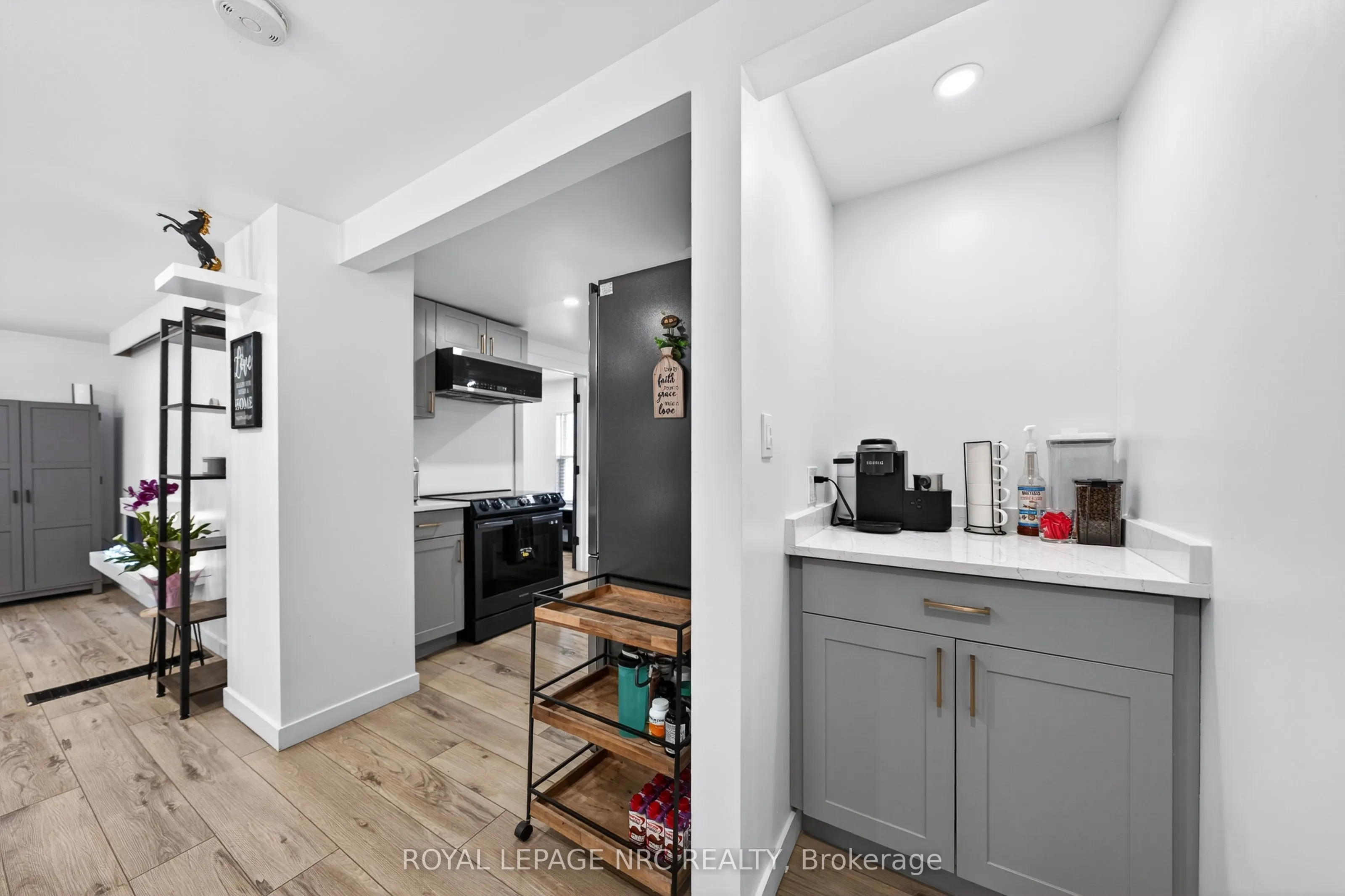 56 Decew Street