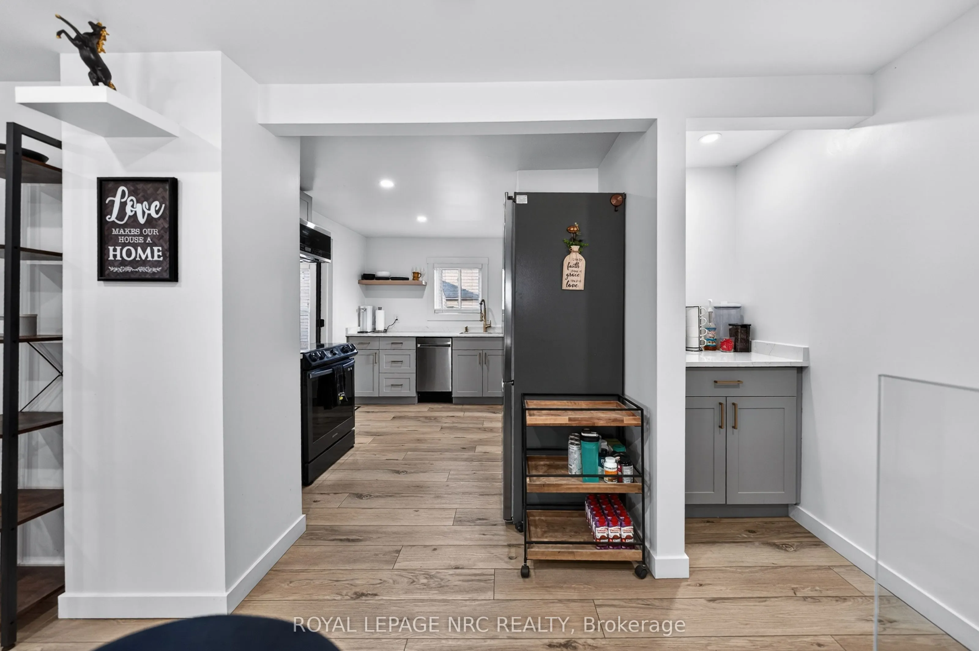 56 Decew Street