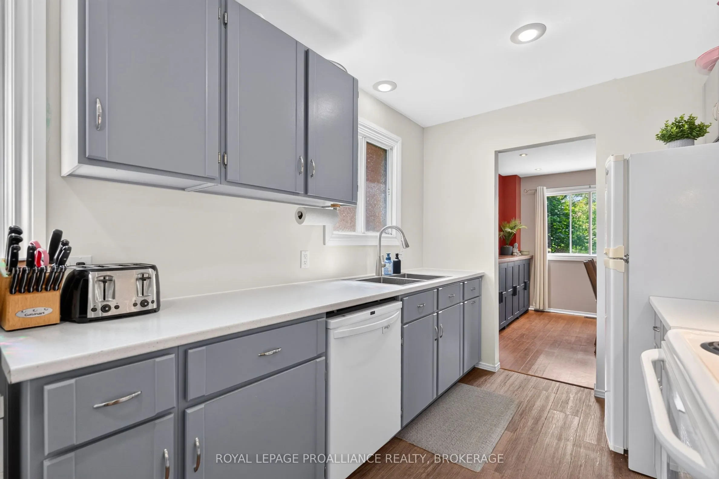 24 Balmoral Court