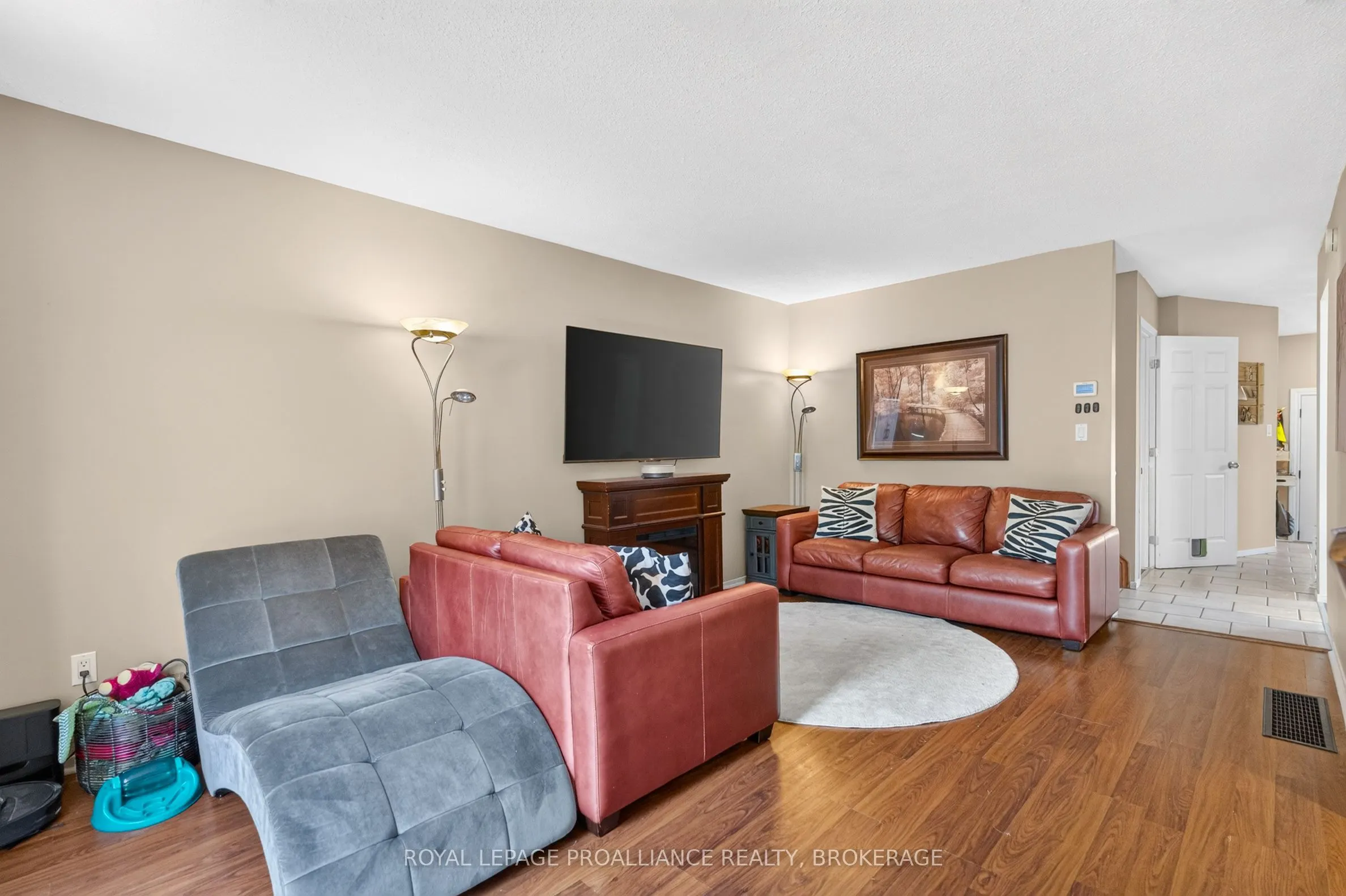 24 Balmoral Court
