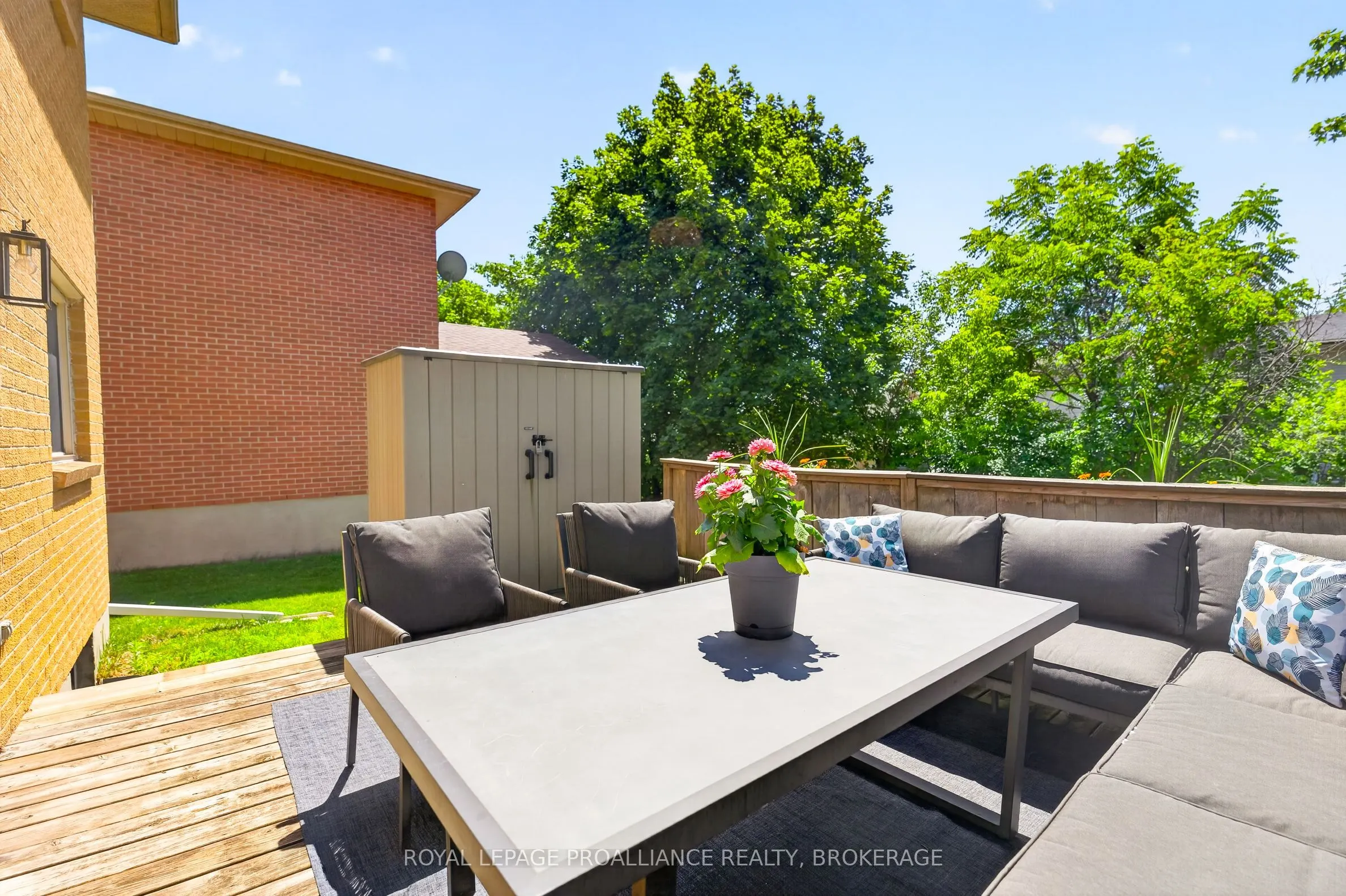 24 Balmoral Court