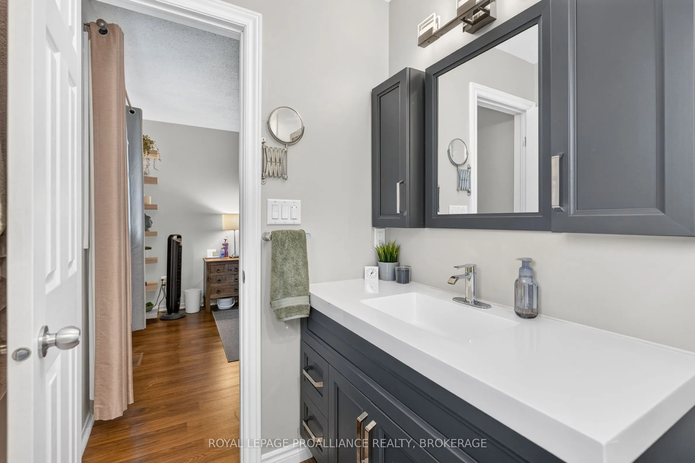 24 Balmoral Court