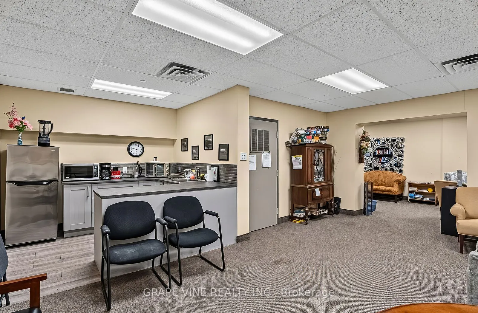 2951 Riverside Drive #504